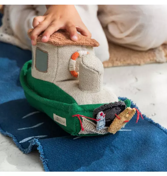 Ride & Roll Sea Clean Up Boat