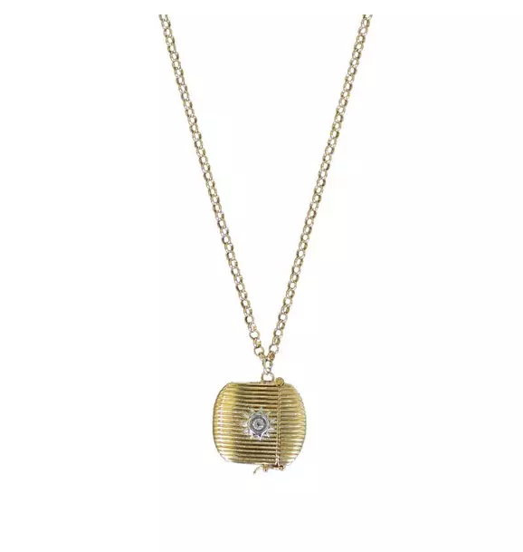 Ribbed Vesta Case Necklace