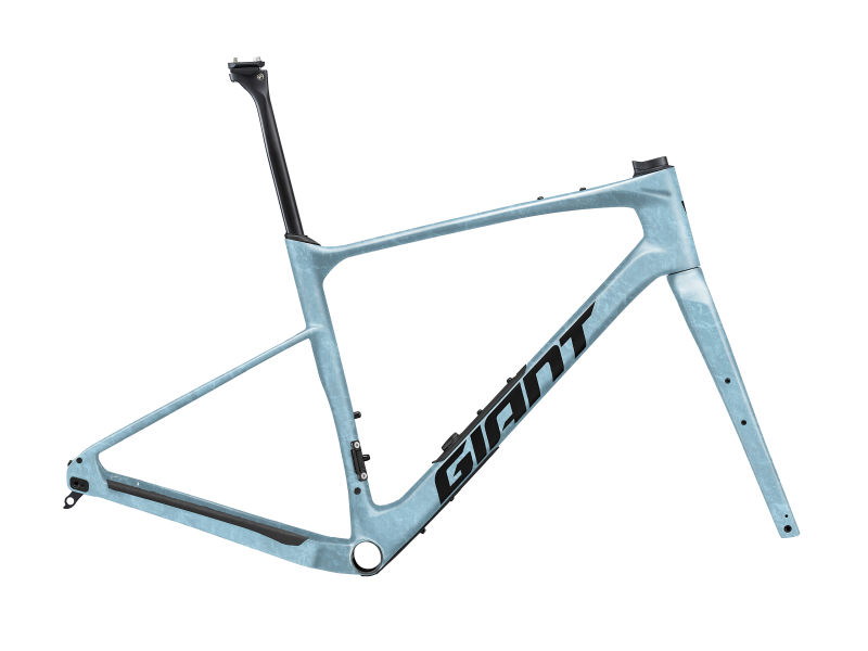 Revolt Advanced Pro FF