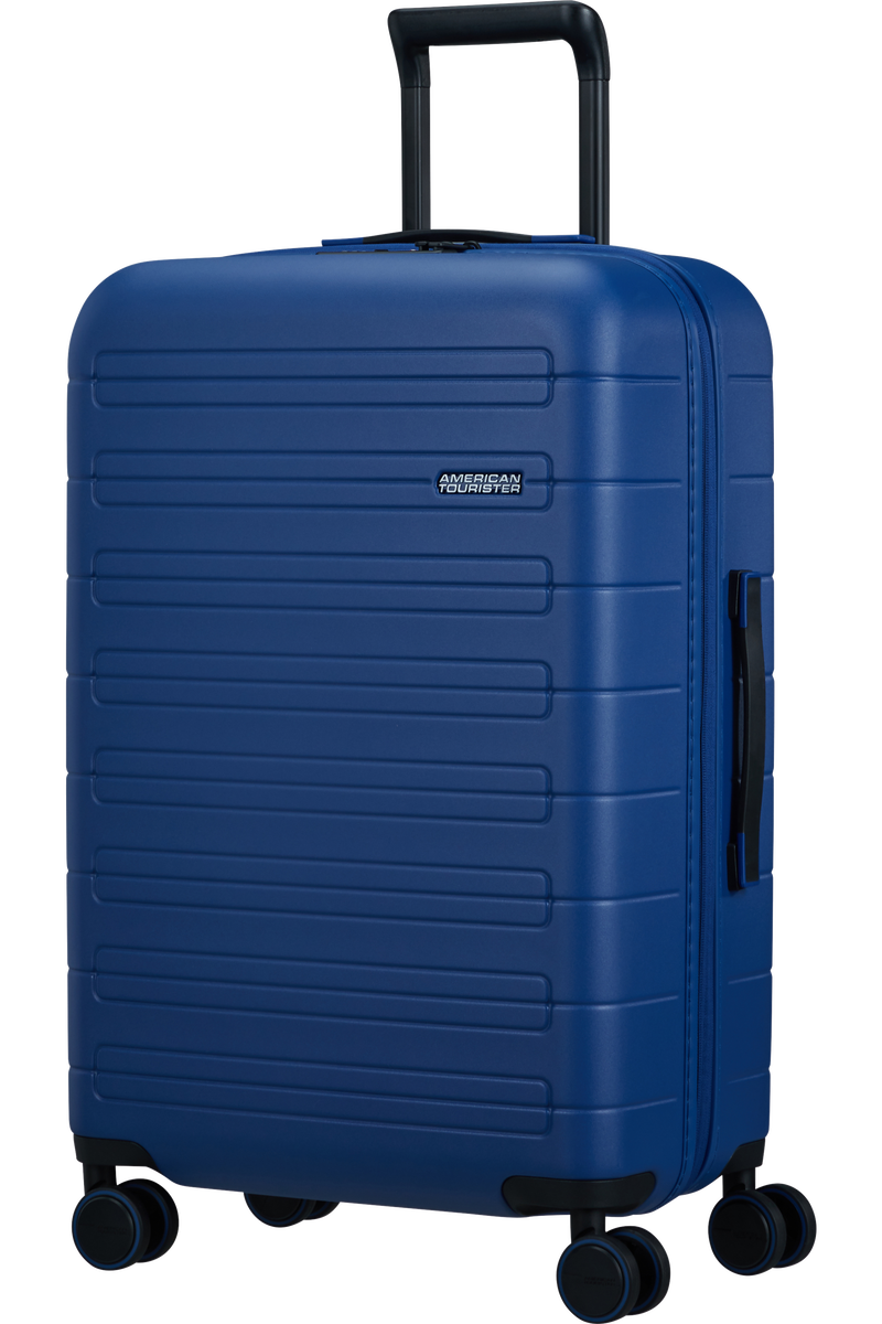 Novastream 67cm Medium Check-in