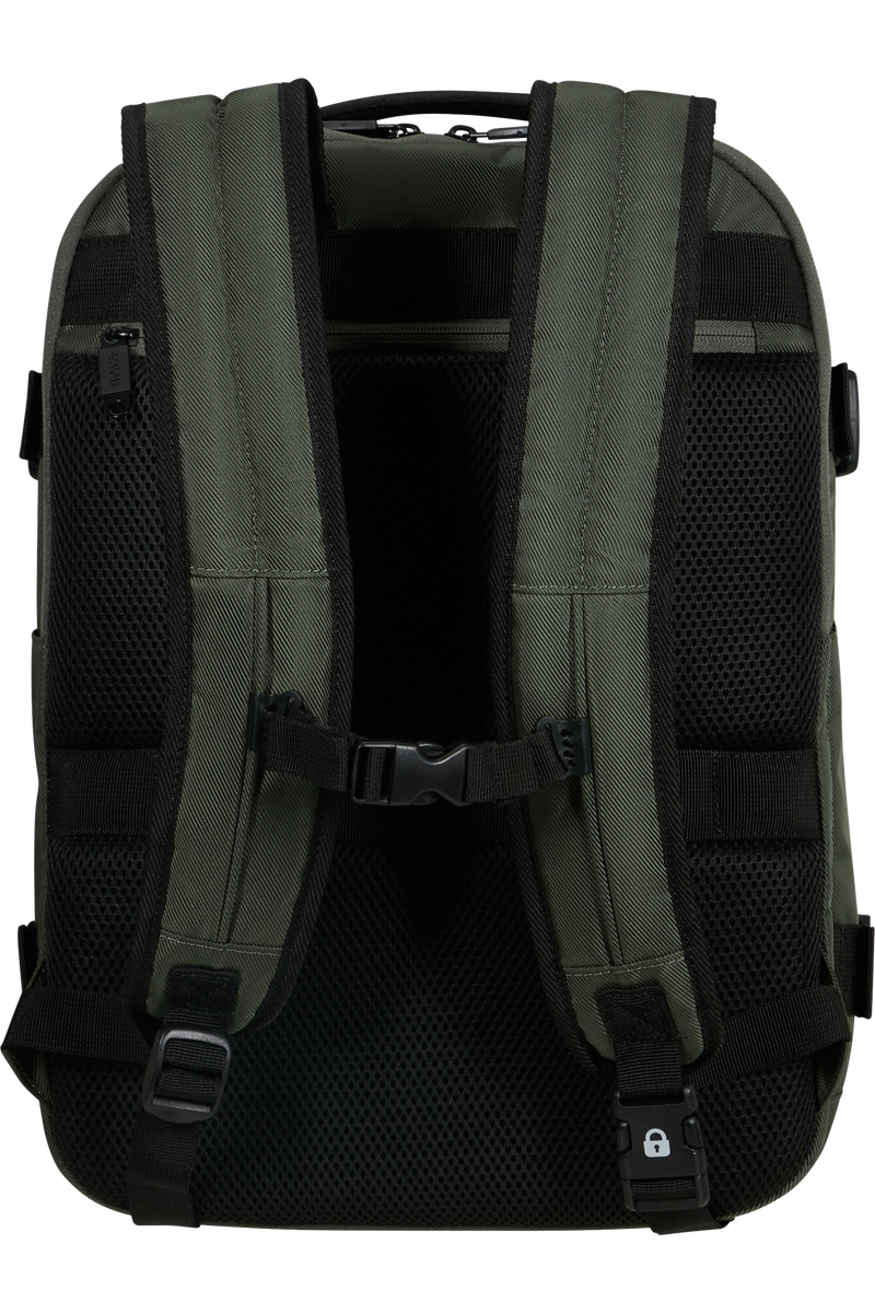 Urban Track 15.6'' Backpack 15.6"