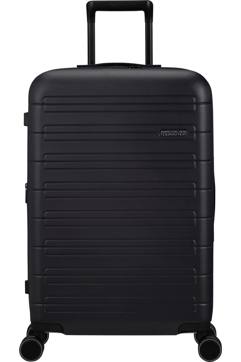 Novastream 67cm Medium Check-in