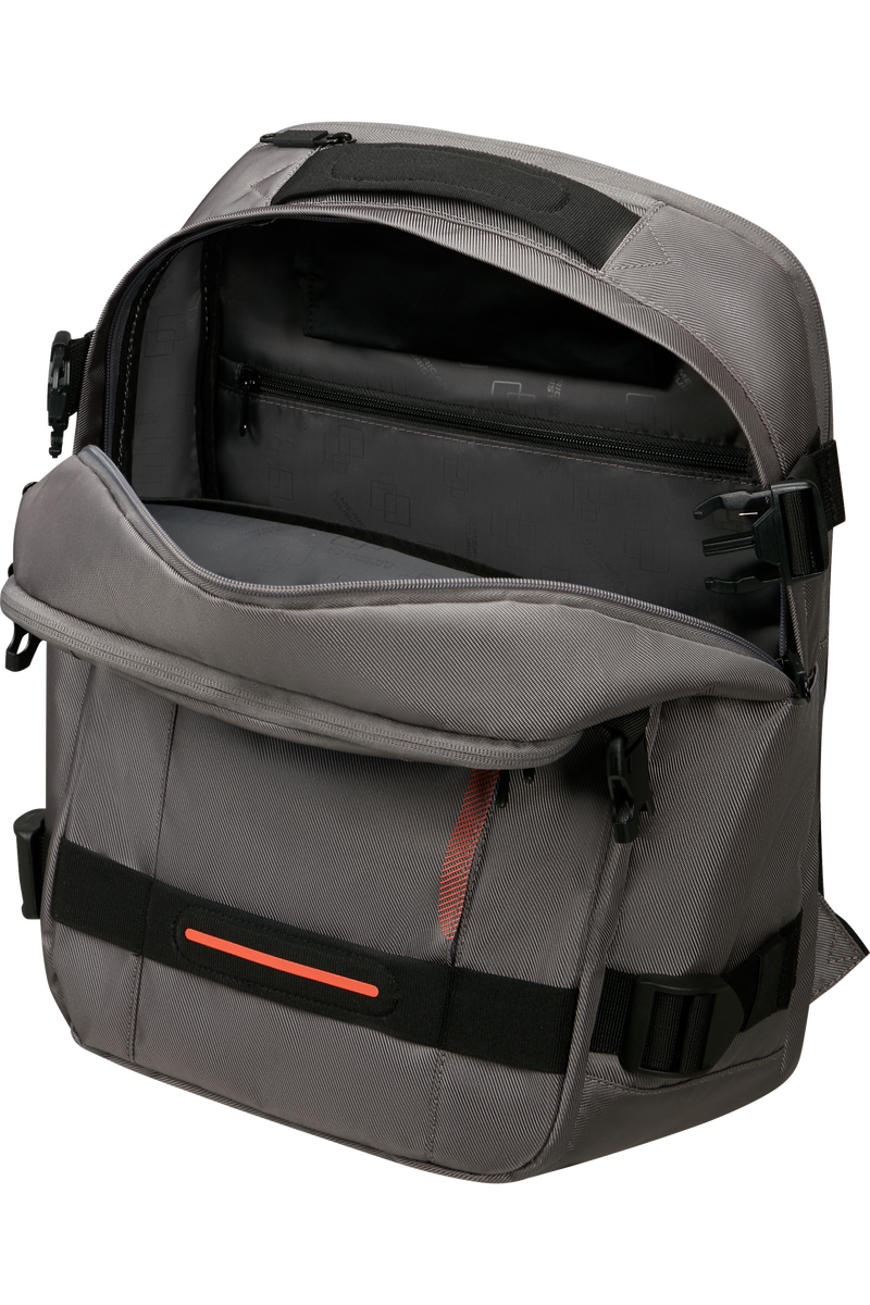 Urban Track 15.6'' Backpack 15.6"