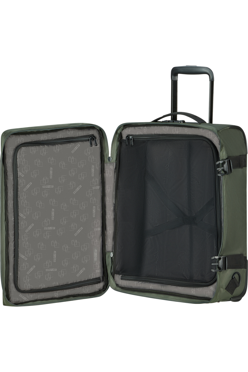 Urban Track Duffle/Backpack with Wheels 15.6"