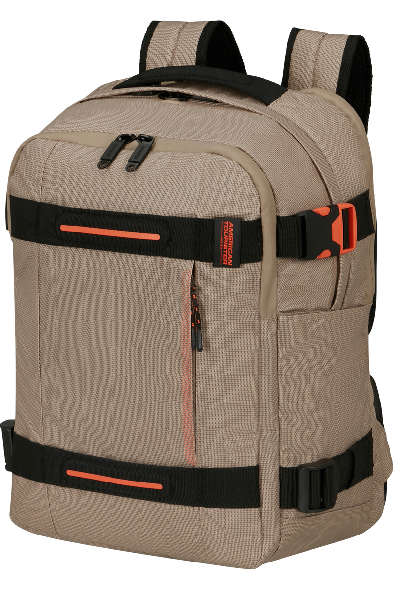 Urban Track 15.6'' Backpack 15.6"