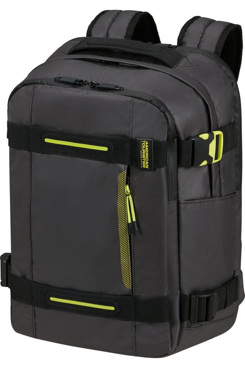 Urban Track 15.6'' Backpack 15.6"