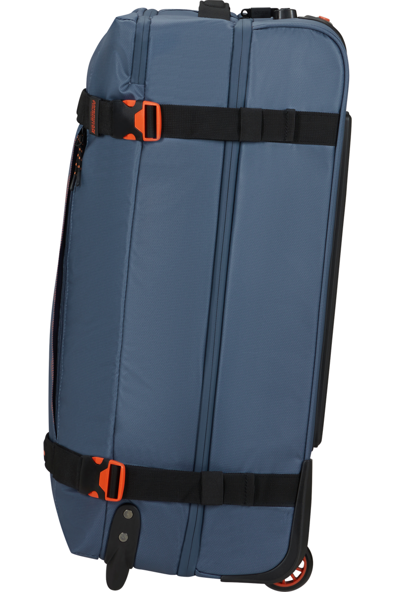 Urban Track 68cm Duffle with wheels