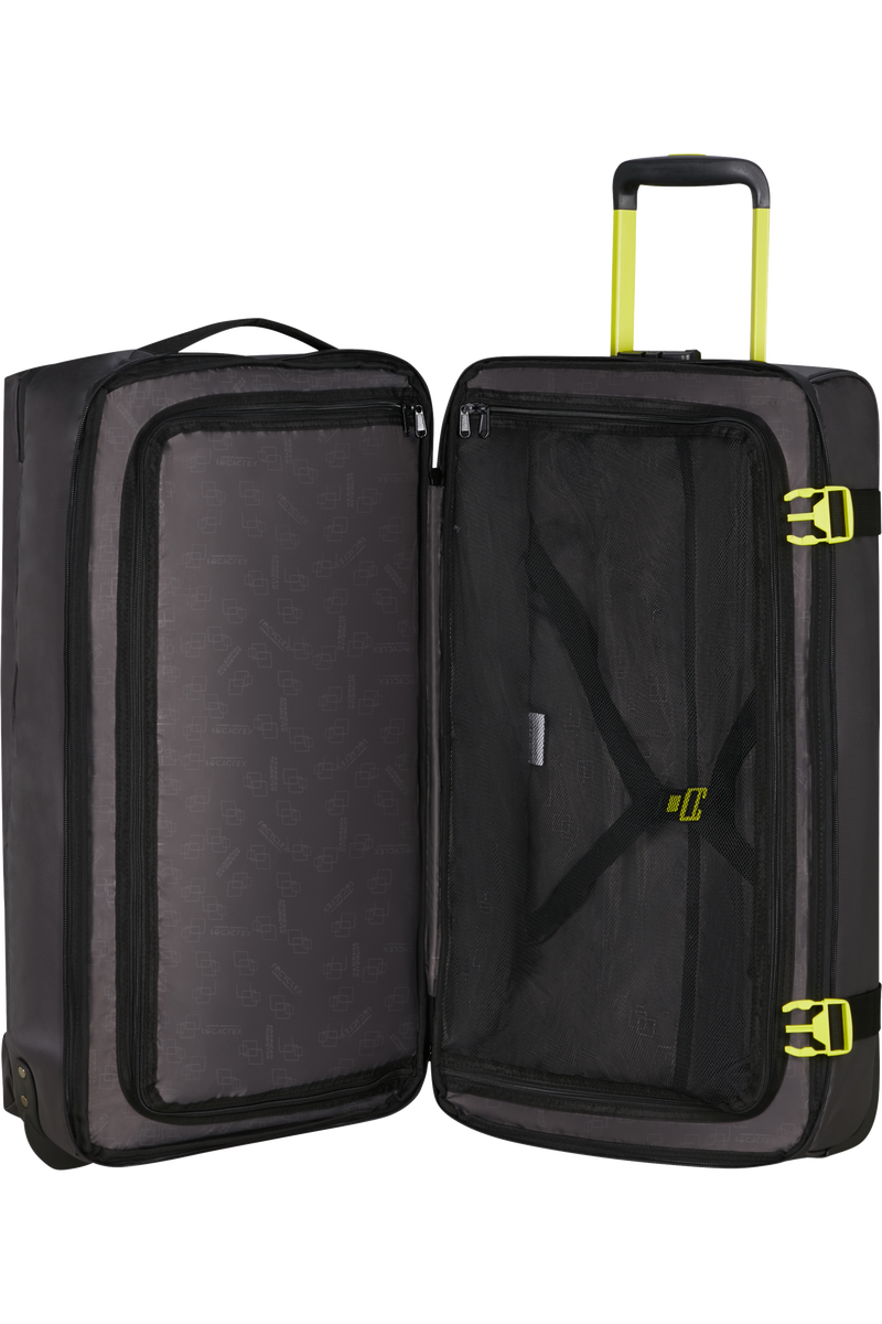 Urban Track 68cm Duffle with wheels