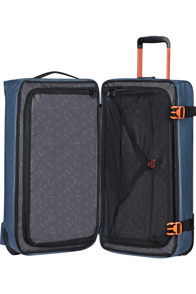 Urban Track 68cm Duffle with wheels