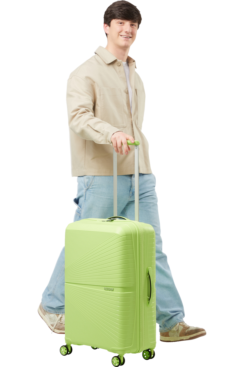 Airconic 67cm Medium Check-in