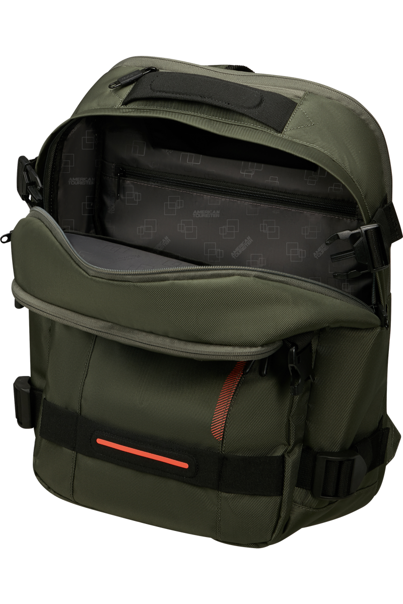 Urban Track 15.6'' Backpack 15.6"