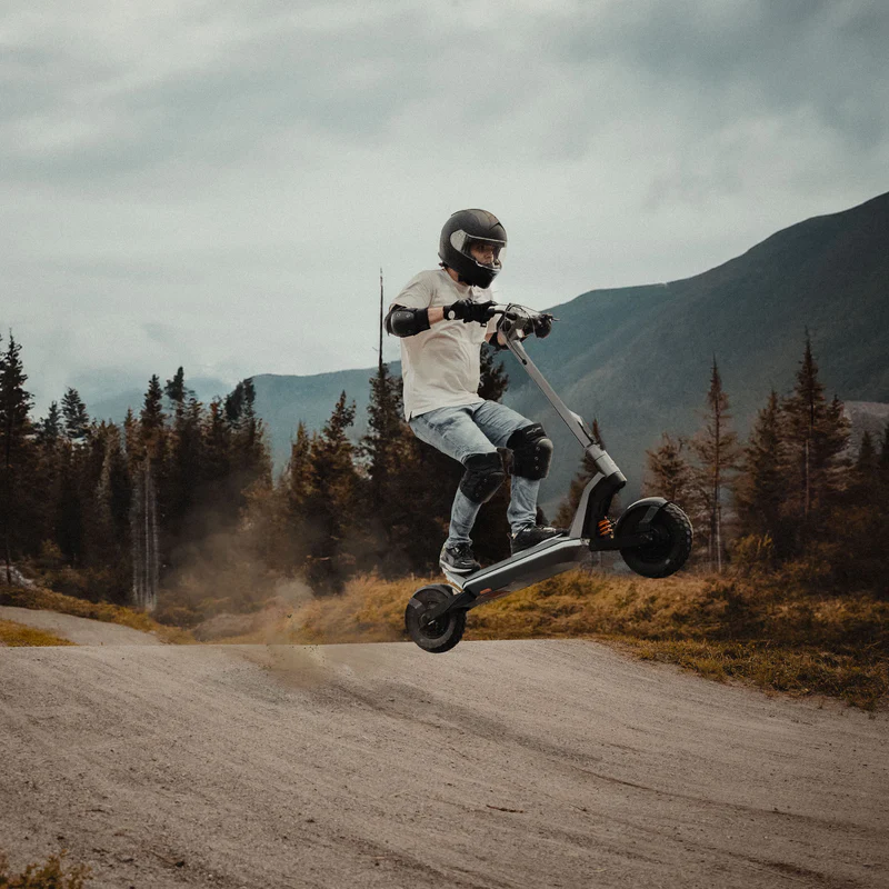 Apollo Pro Electric Scooter – ✅ 44 mph Top Speed, Dual Motor Power, UL2272 Certified, 62 Mile Range, Smart Display