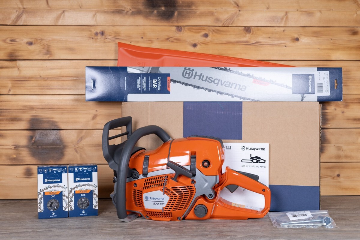 Husqvarna 572 XP®, the ultimate wood-cutting machine, with special winter offers
