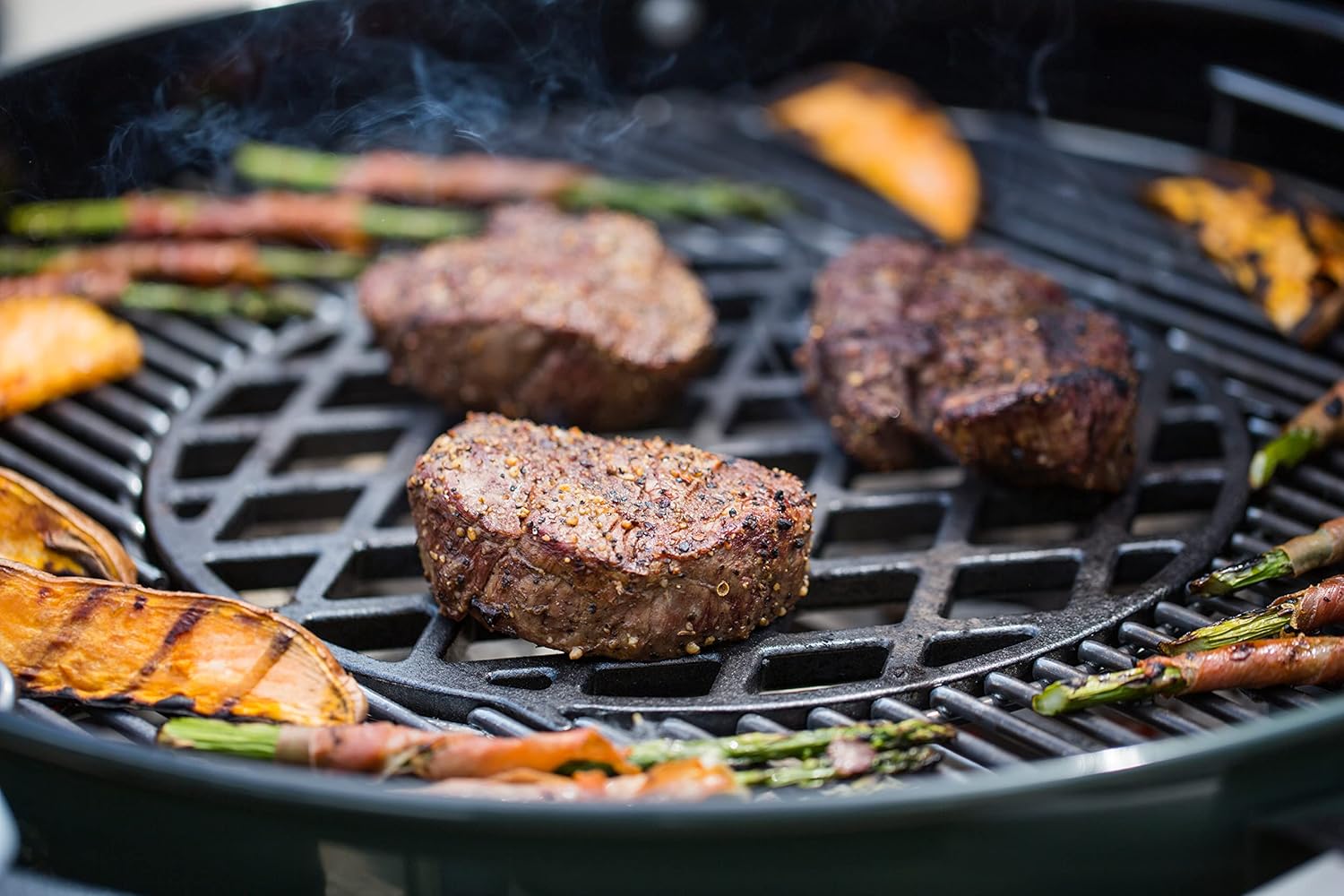 Weber Master-Touch Charcoal Grill for Outdoor Cooking and Barbecue, 22-Inch