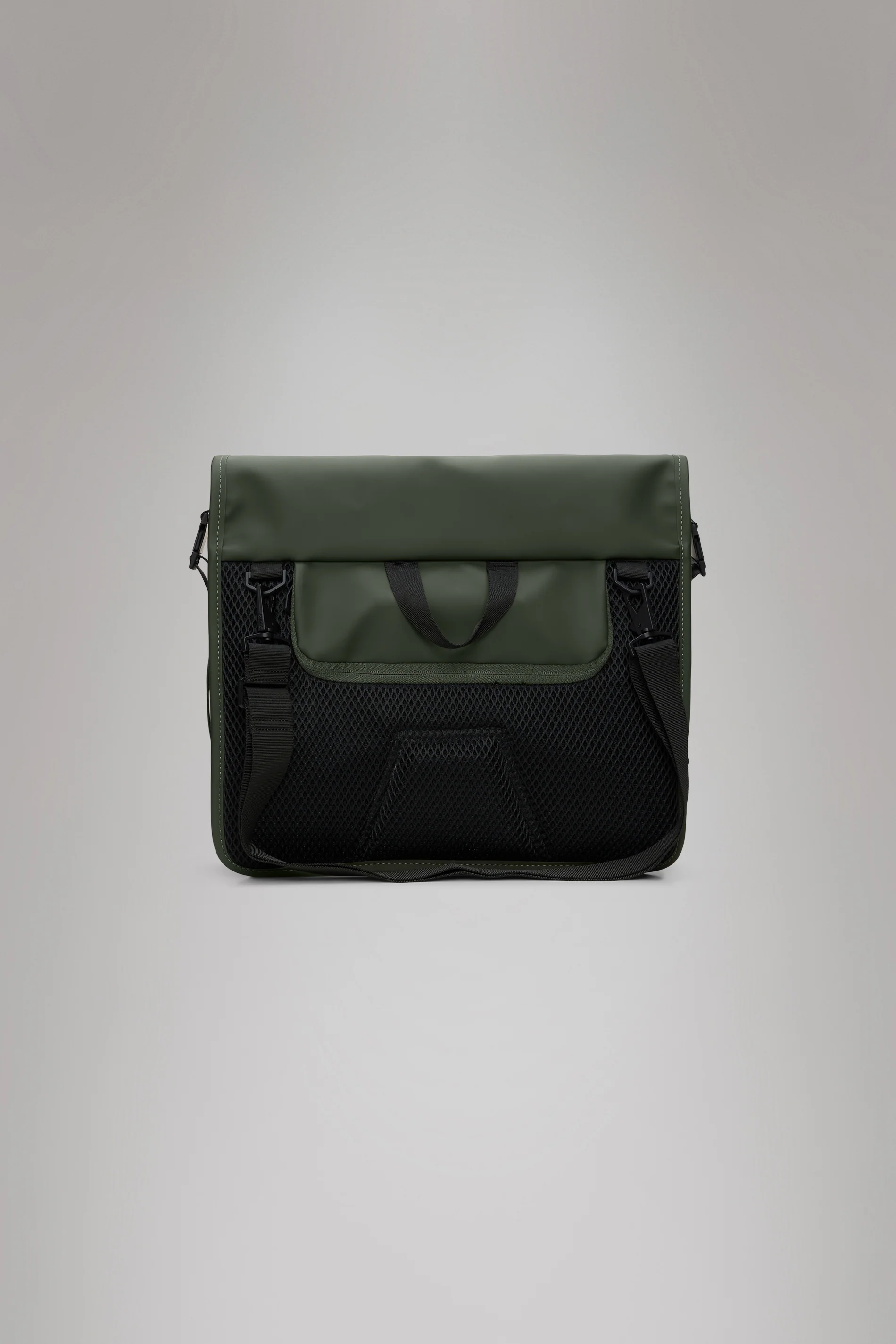 Trail Rolltop Messenger Bag