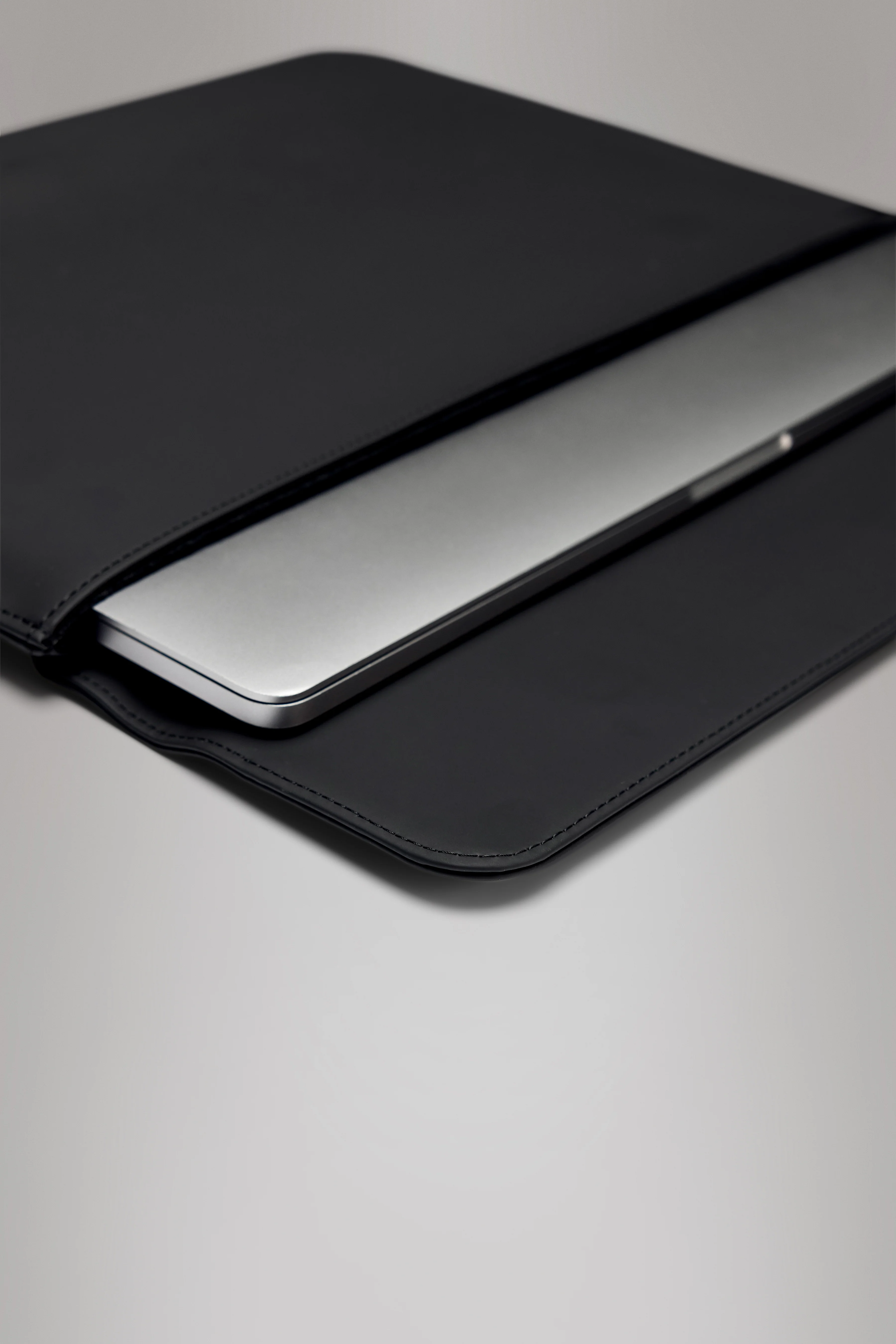 Laptop Portfolio 15″/16″