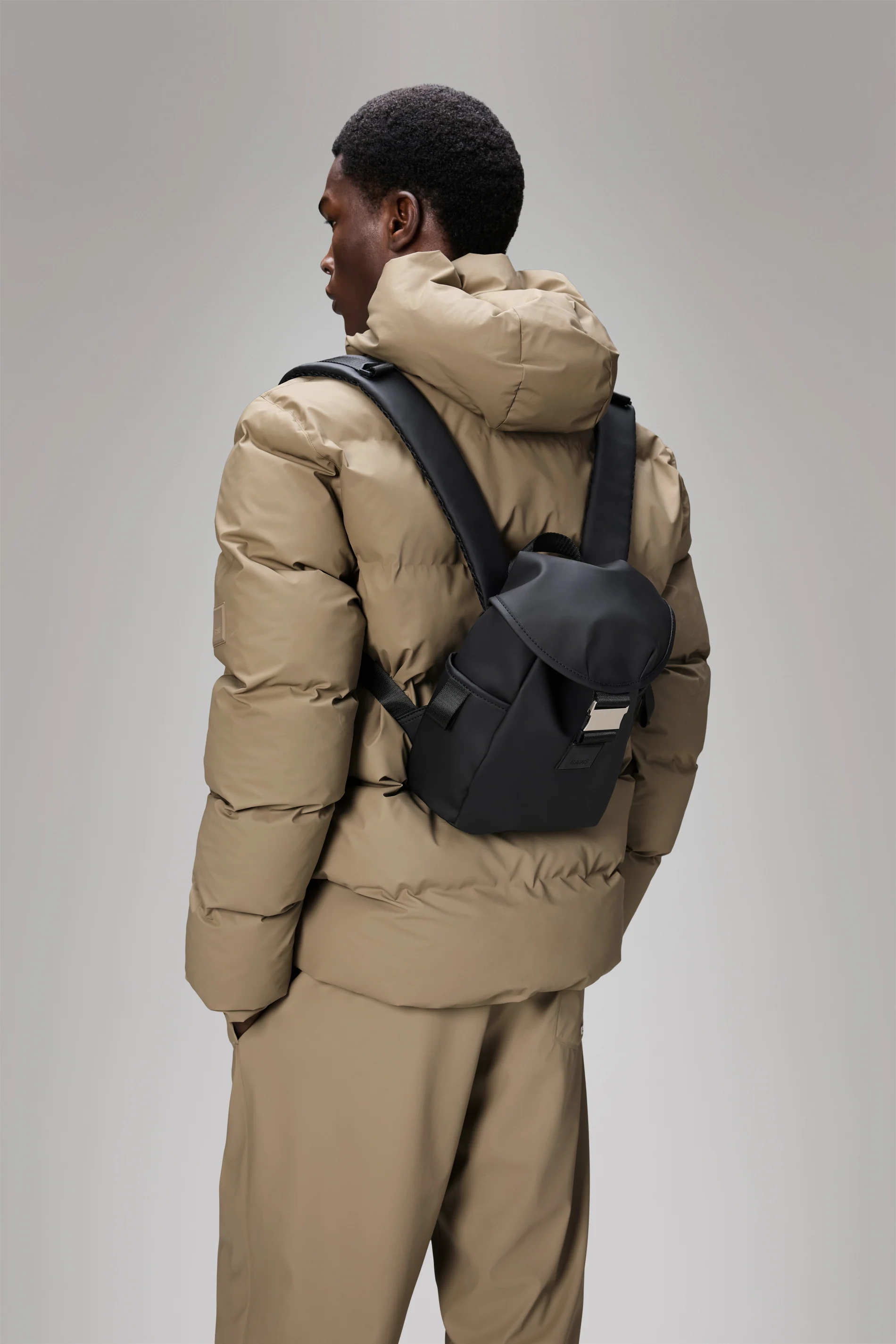 Valera Bucket Backpack Mini