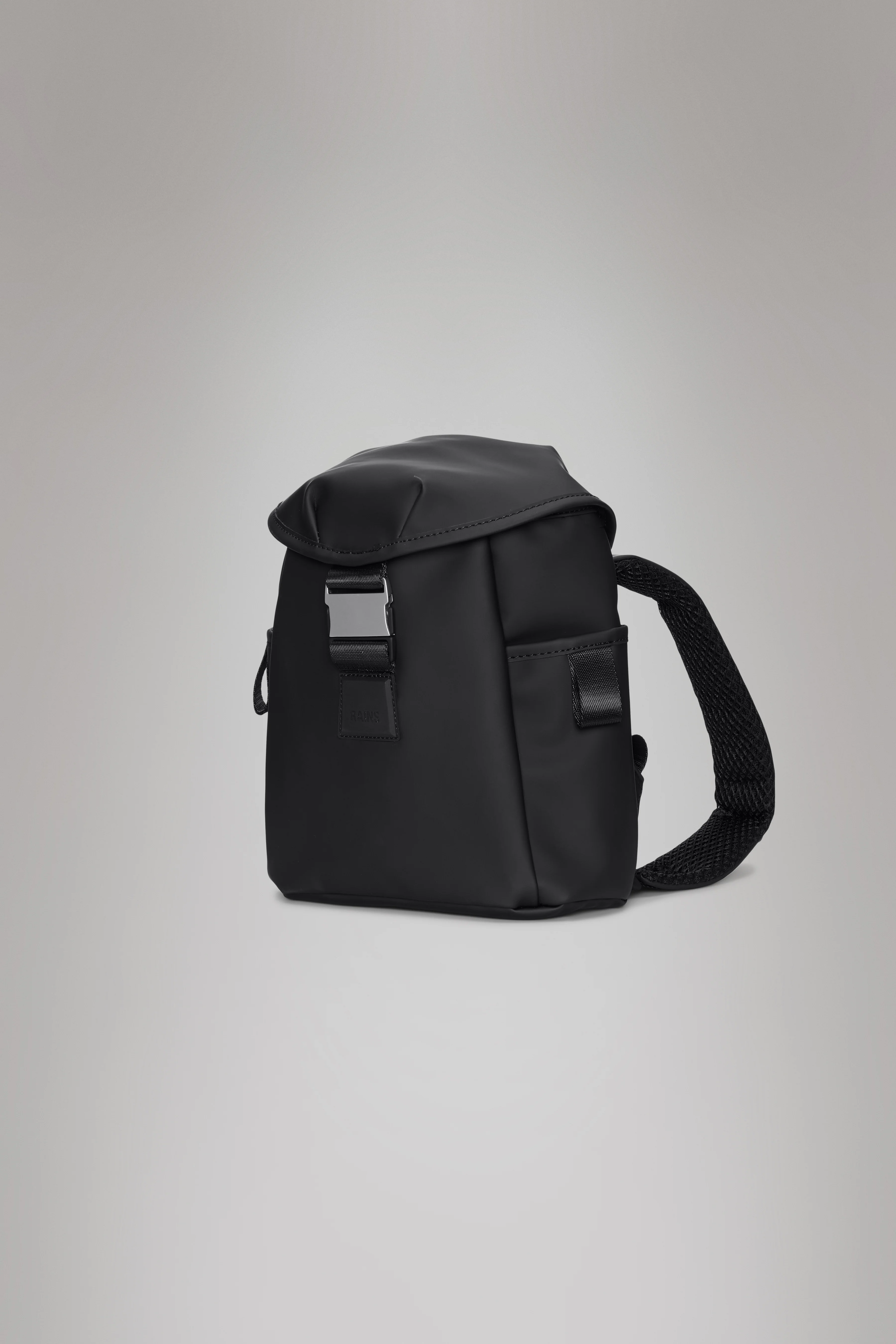 Valera Bucket Backpack Mini
