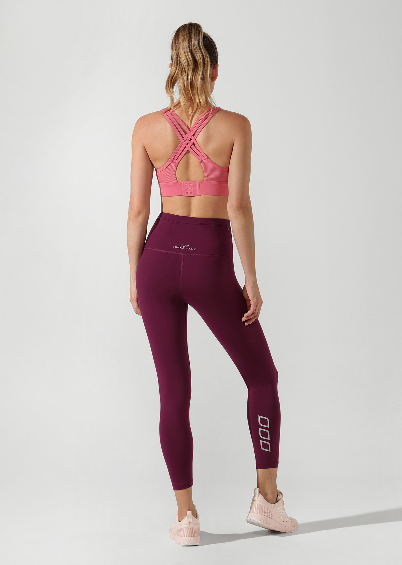 Lorna Jane Knockout Sports Bra