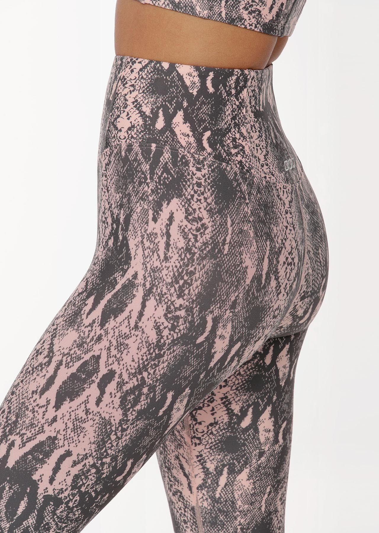 Lorna Jane Venom Ankle Biter Leggings