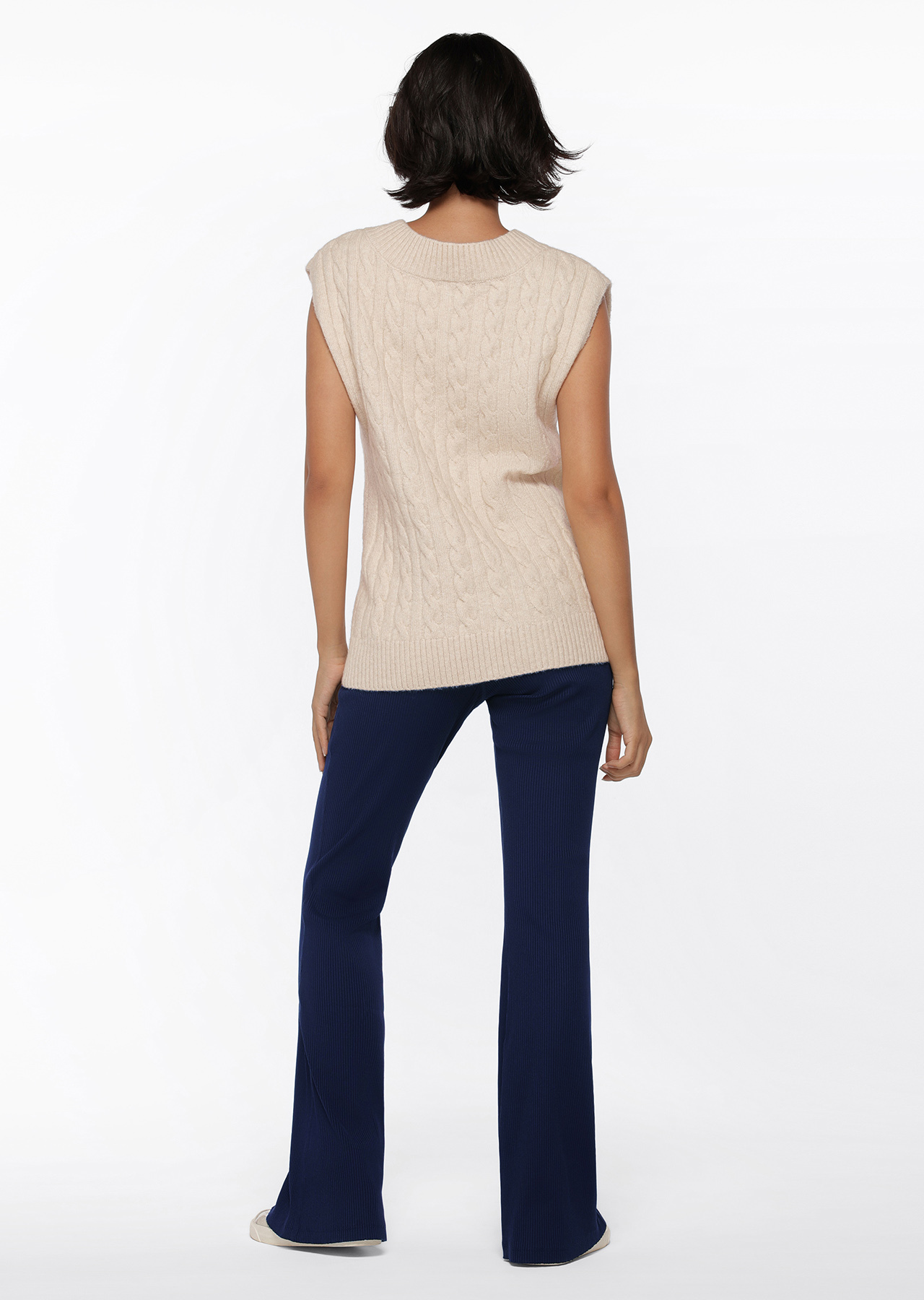 Lorna Jane Tee Up Knit Vest
