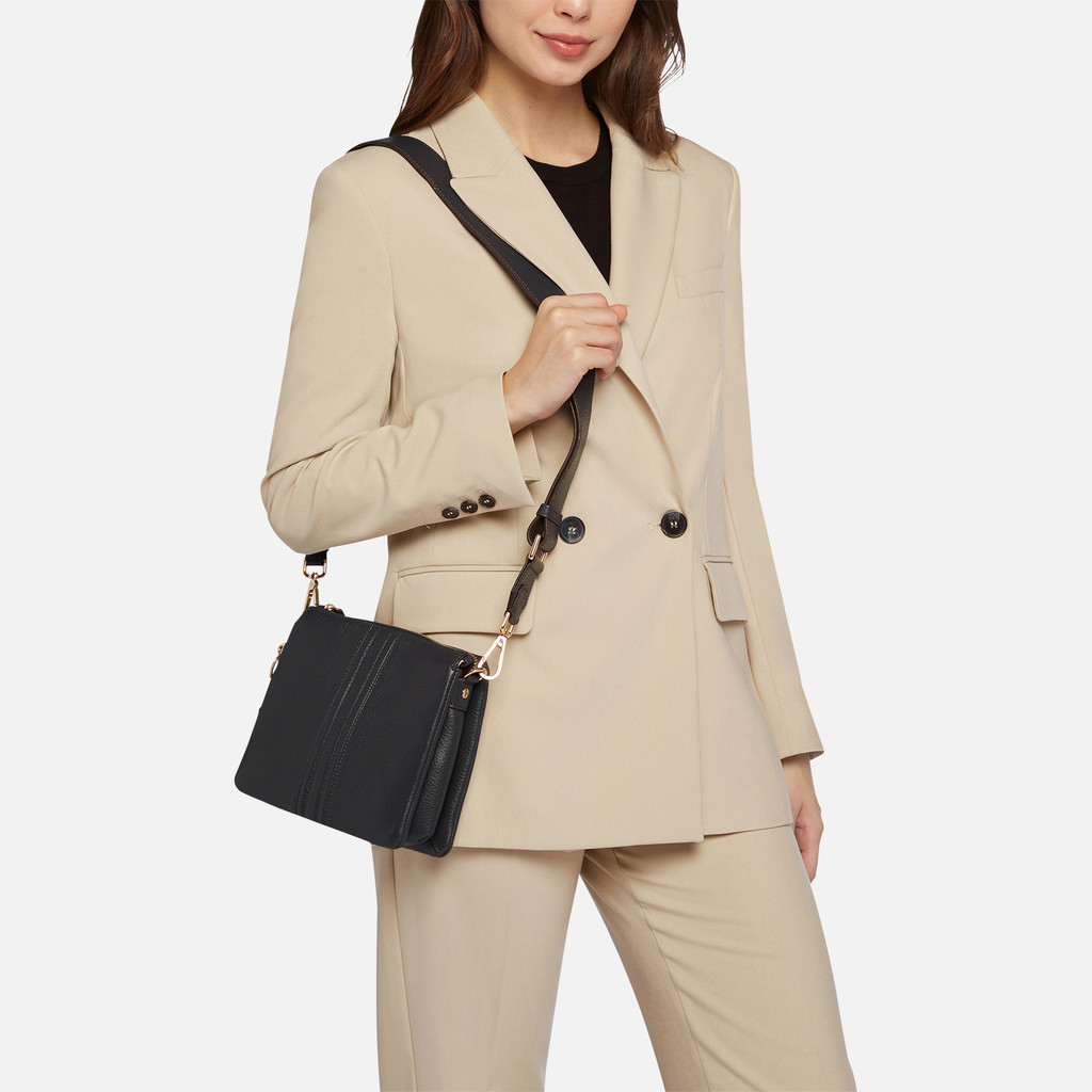 Clarissy Woman