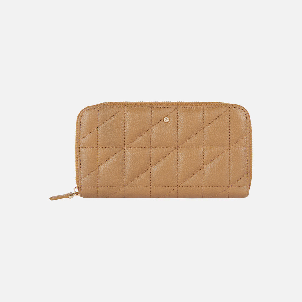 Wallet Woman
