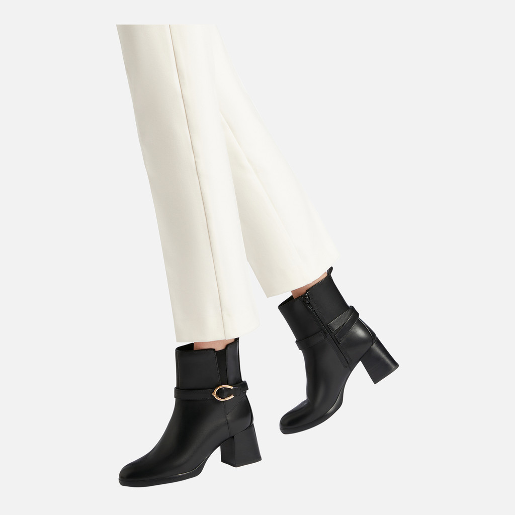 Walk Pleasure 55 Woman