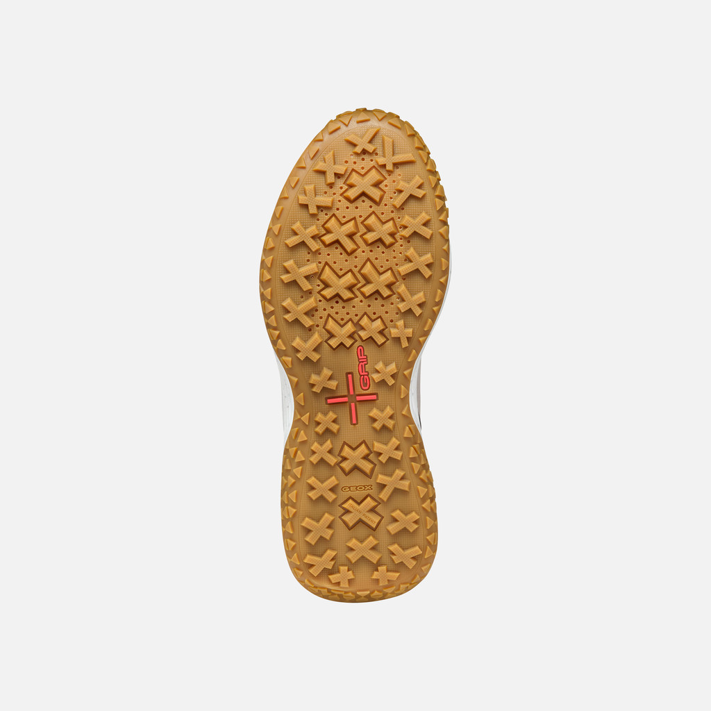 Oliviera + Grip Woman