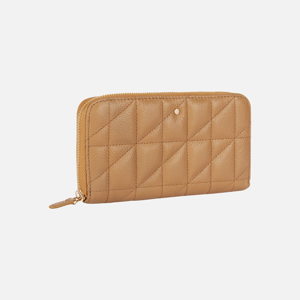 Wallet Woman