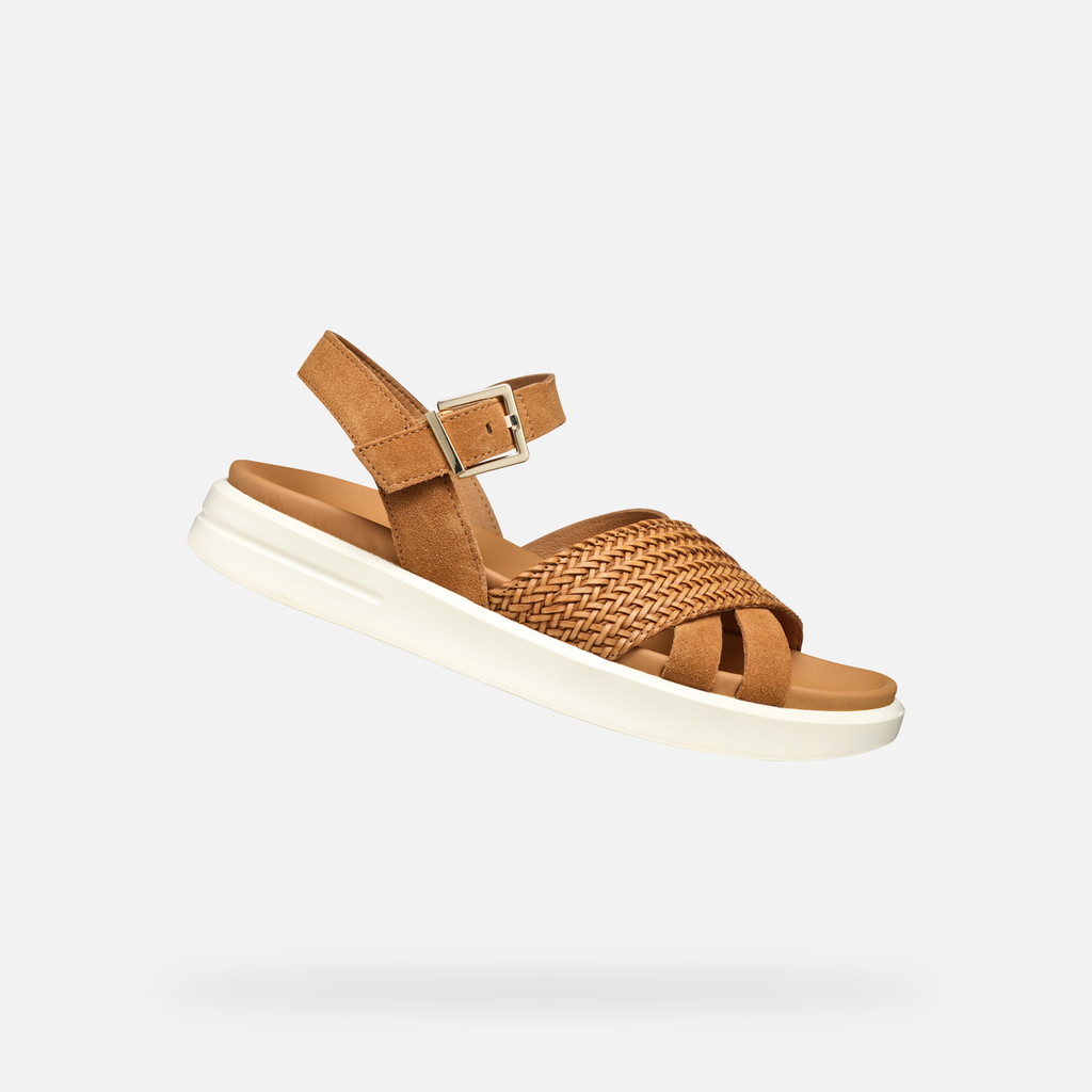 Xand 2s Woman