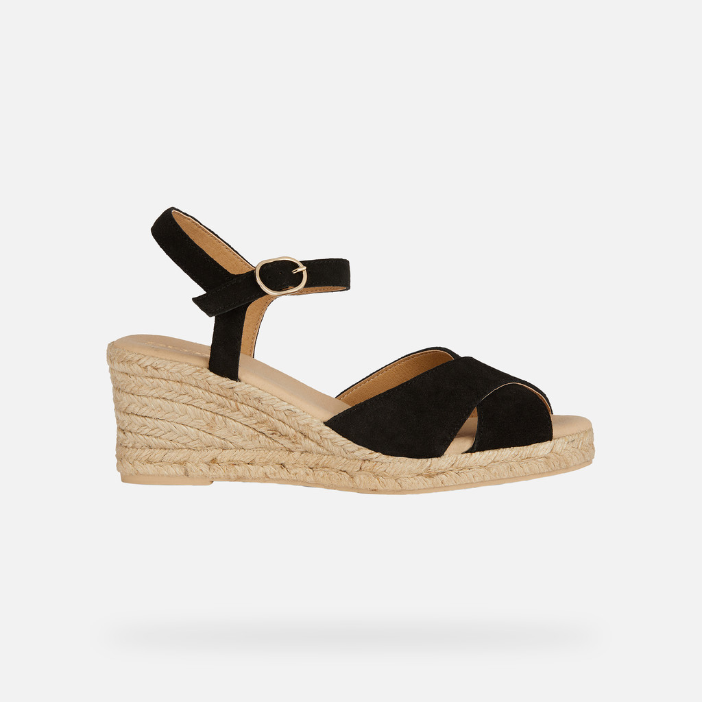 Gelsa Low Woman