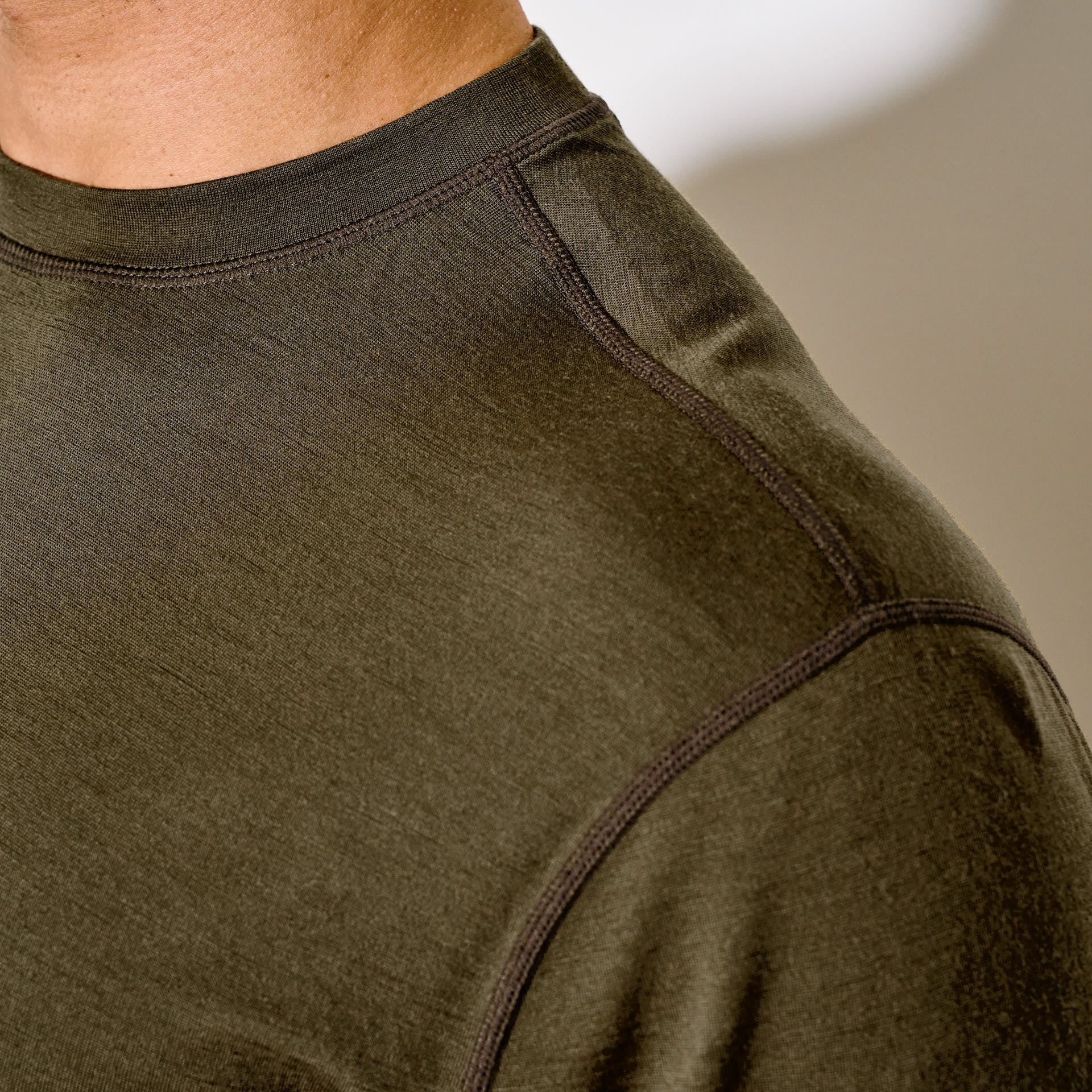 210G Merino Wool Short Sleeve Crewneck