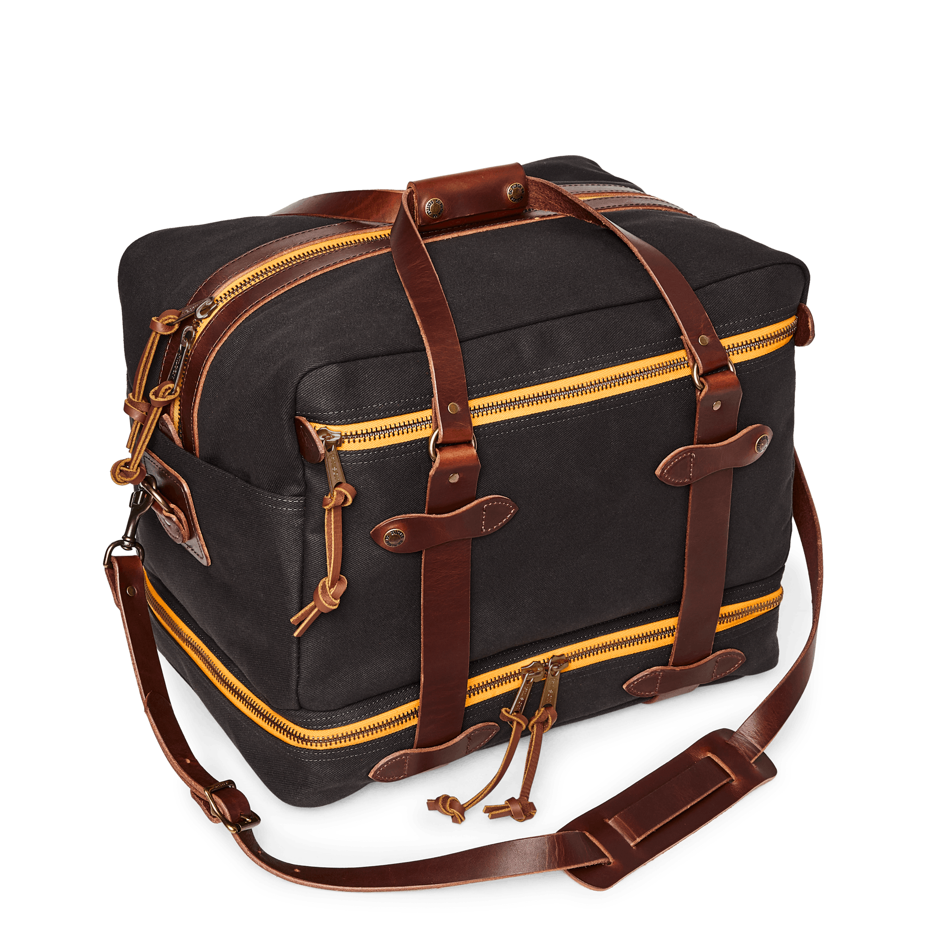 Traveller Outfitter Bag