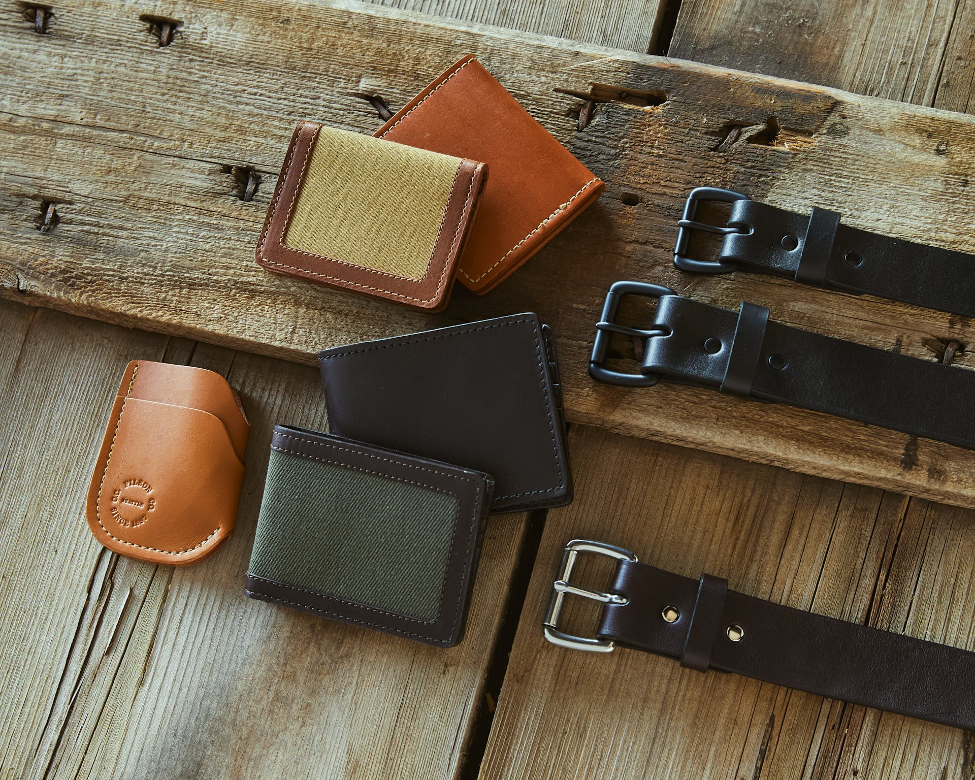 Rugged Twill Outfitter Wallet