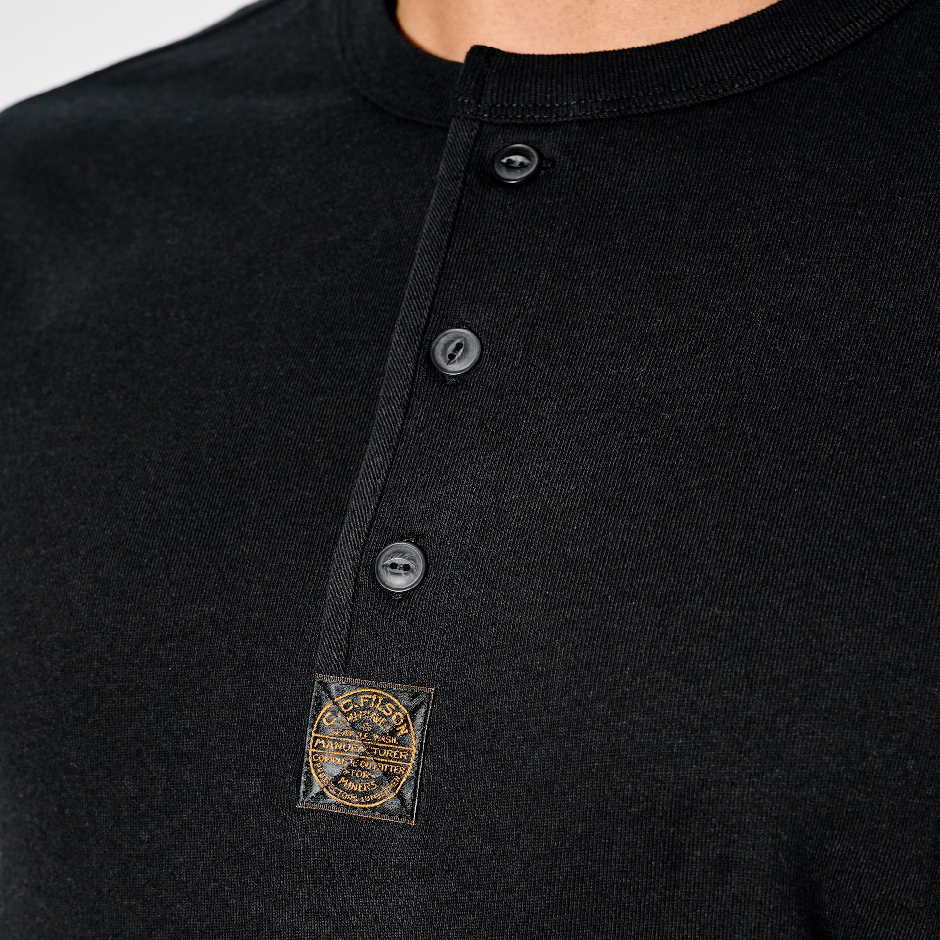 Frontier Henley T-shirt