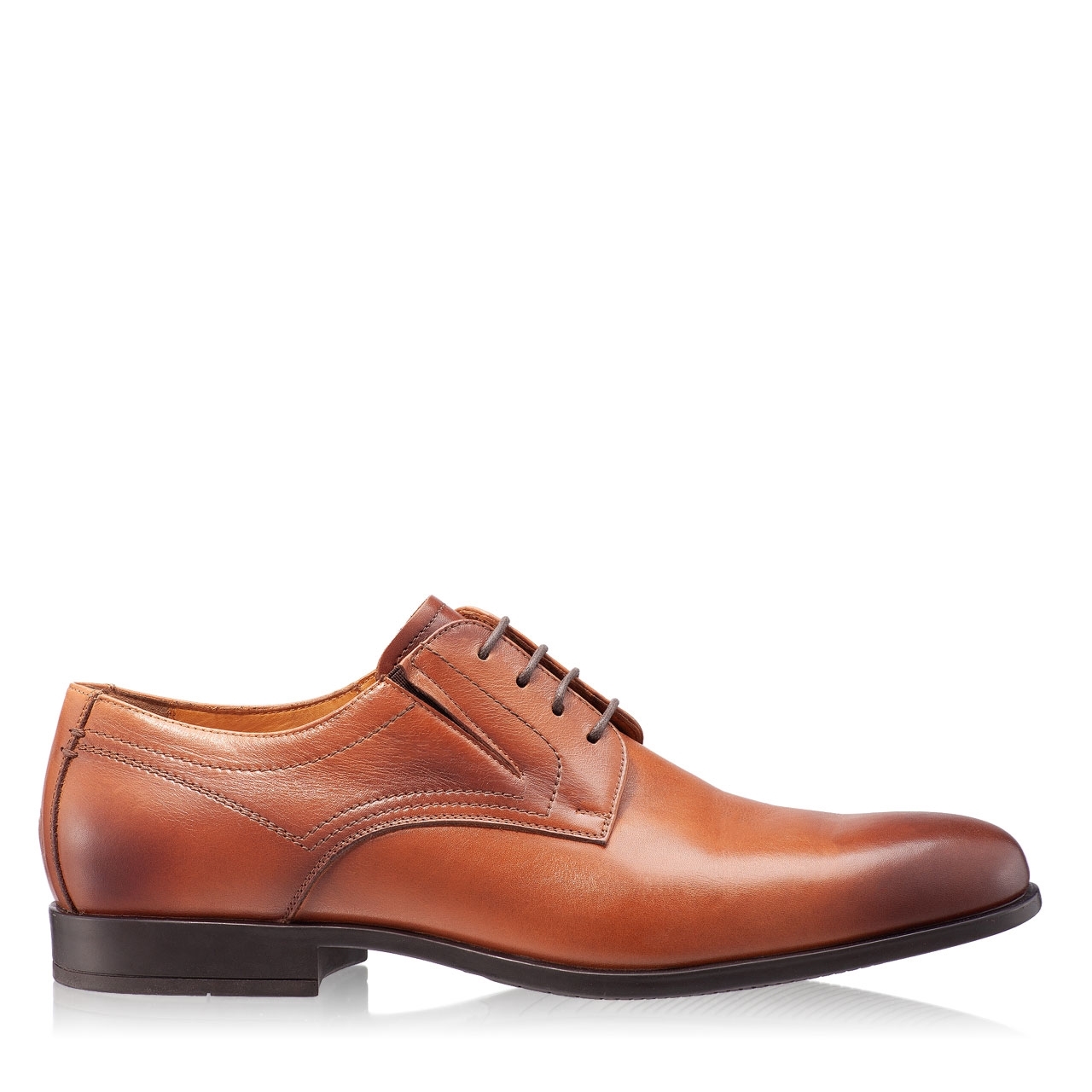 6826 Vitello Cognac