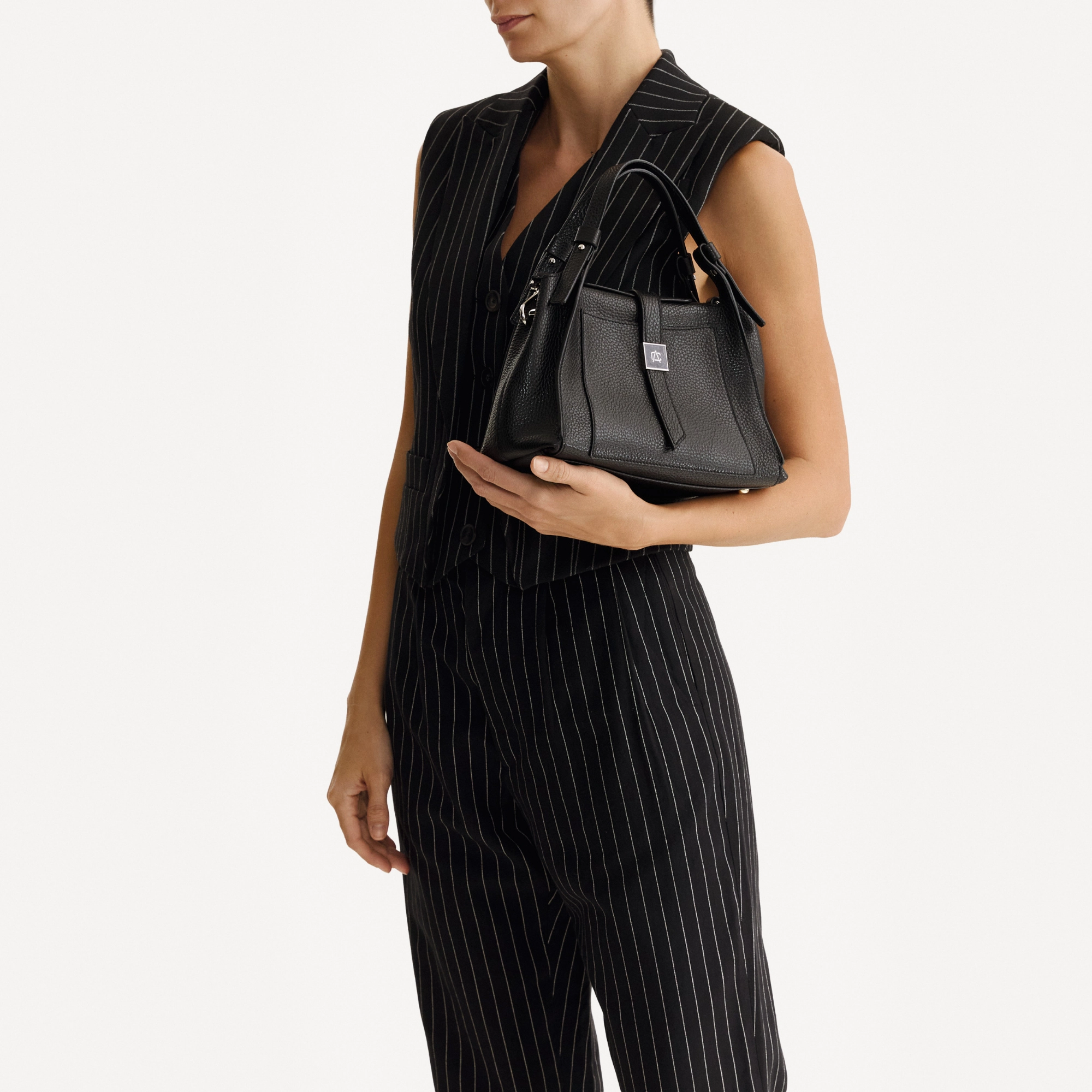 Women Leather Handbag BLUMA 01 BOTTALATO BLACK