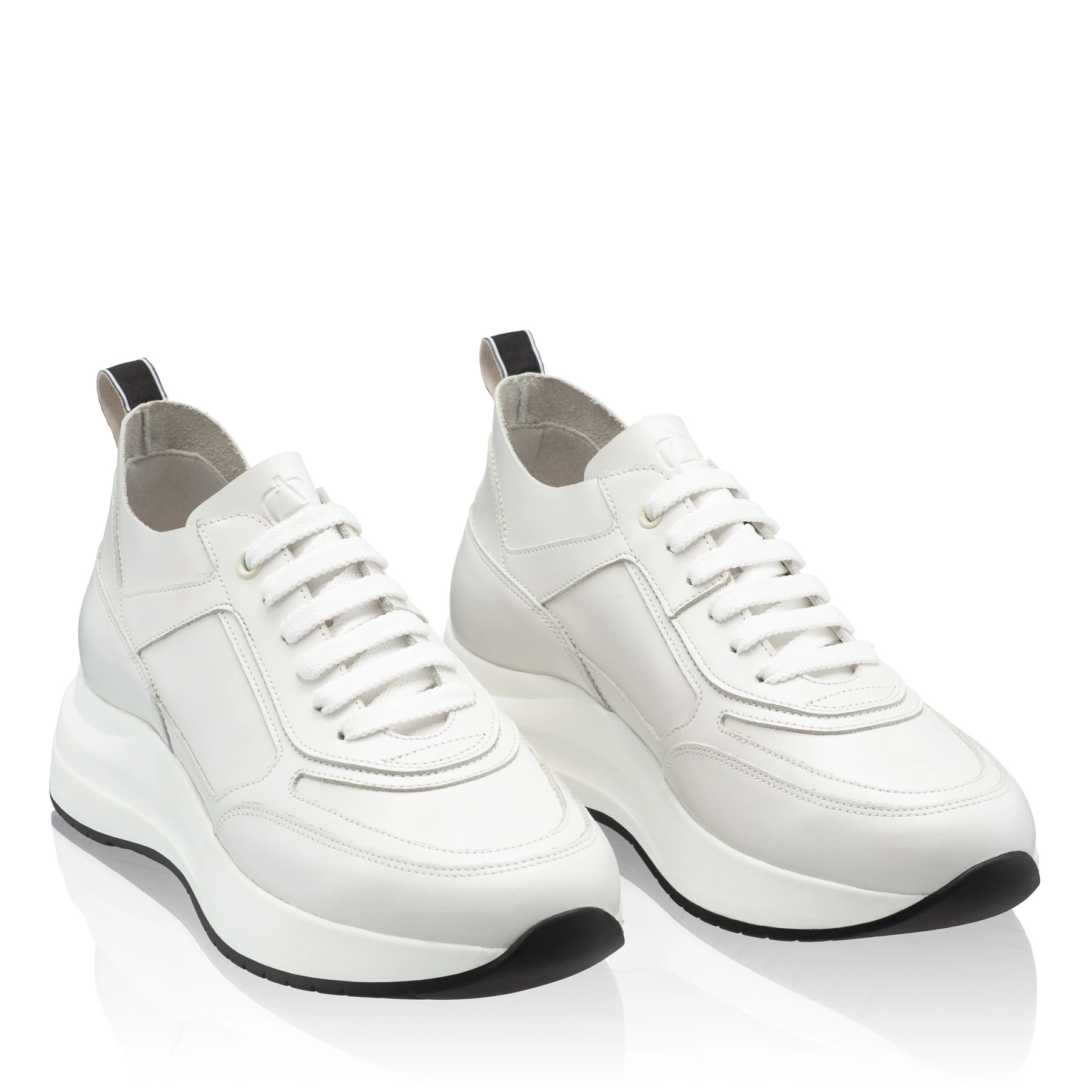 Women leather sport shoes 8072 Vitello Panna