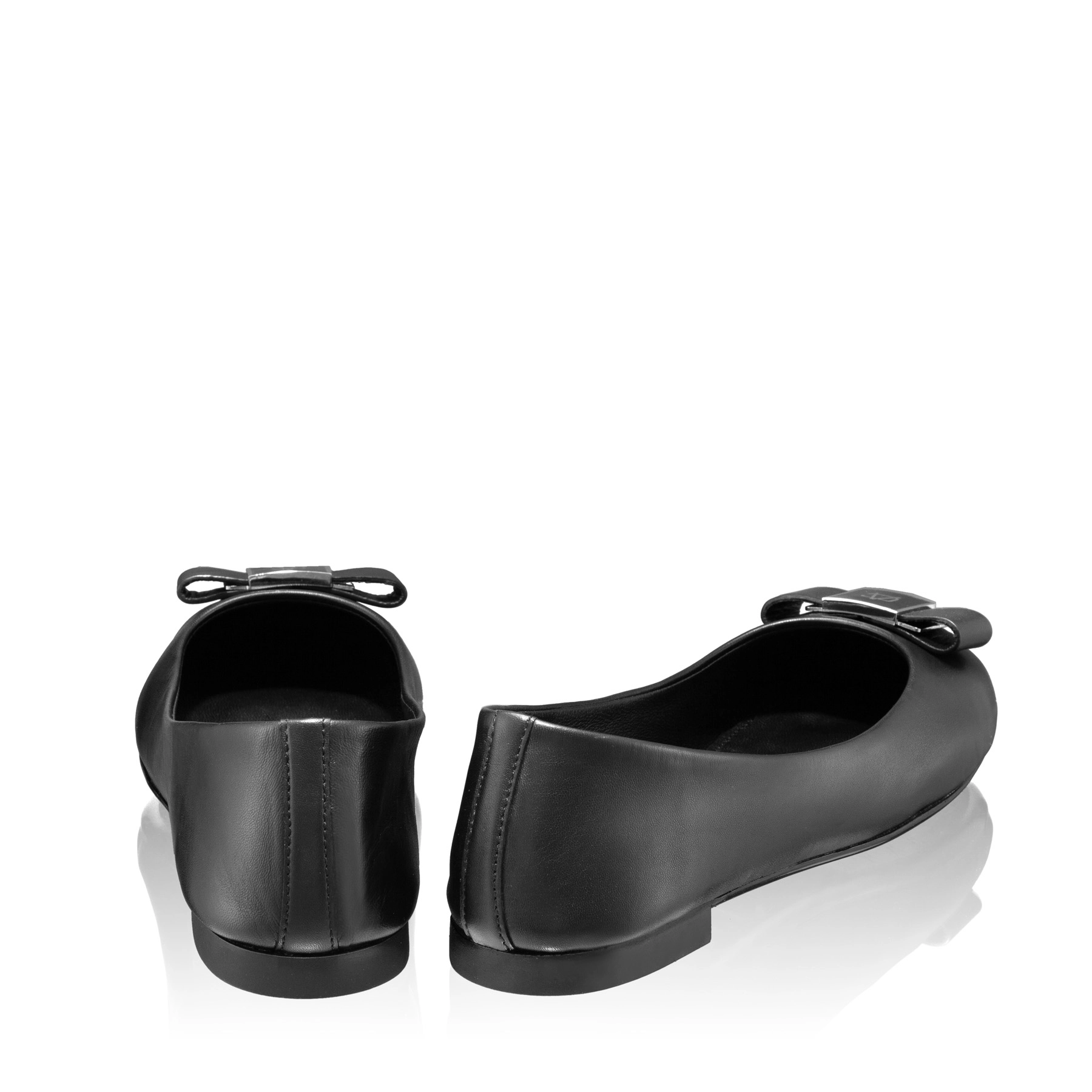 7560 Nappa Black