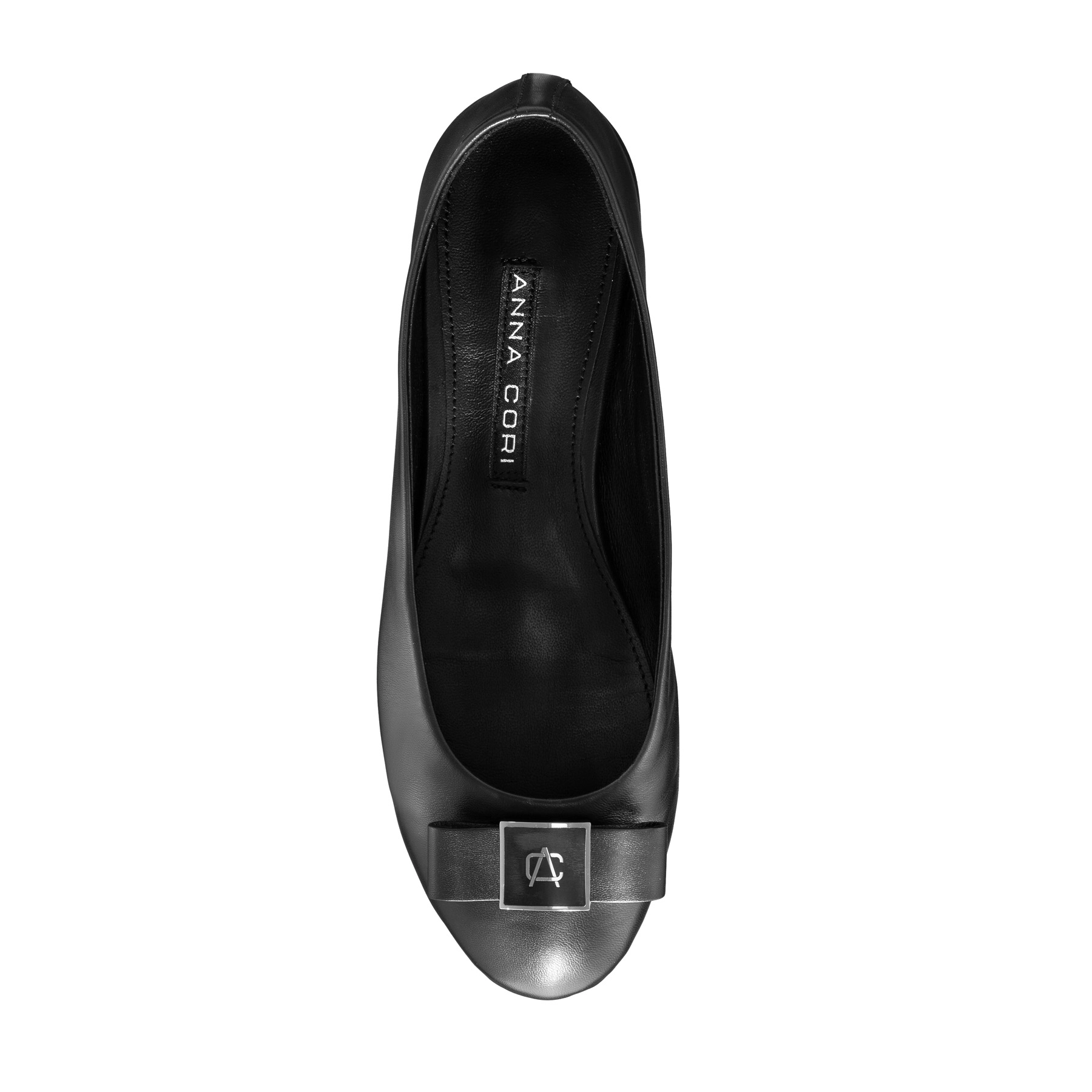 7560 Nappa Black