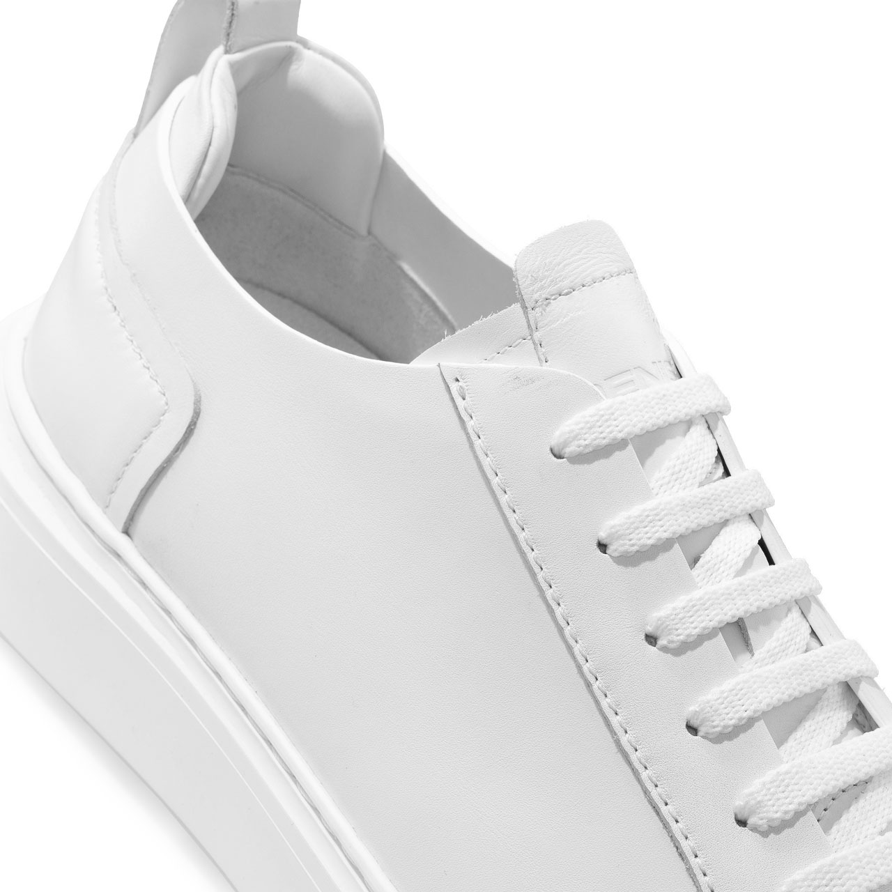 7018 Vitello Alb