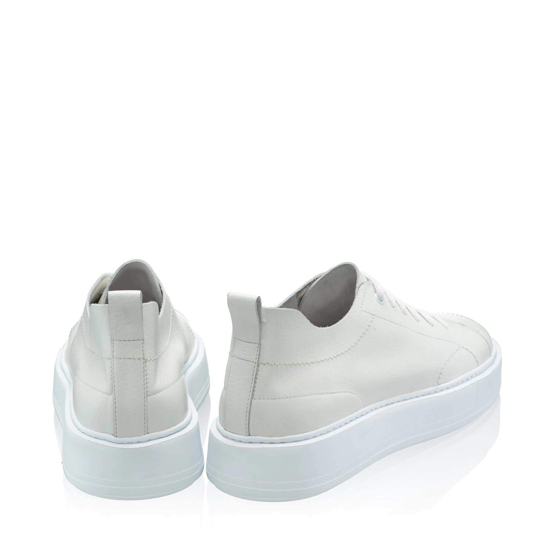 Men Sport Shoes 7711 Bottalato White