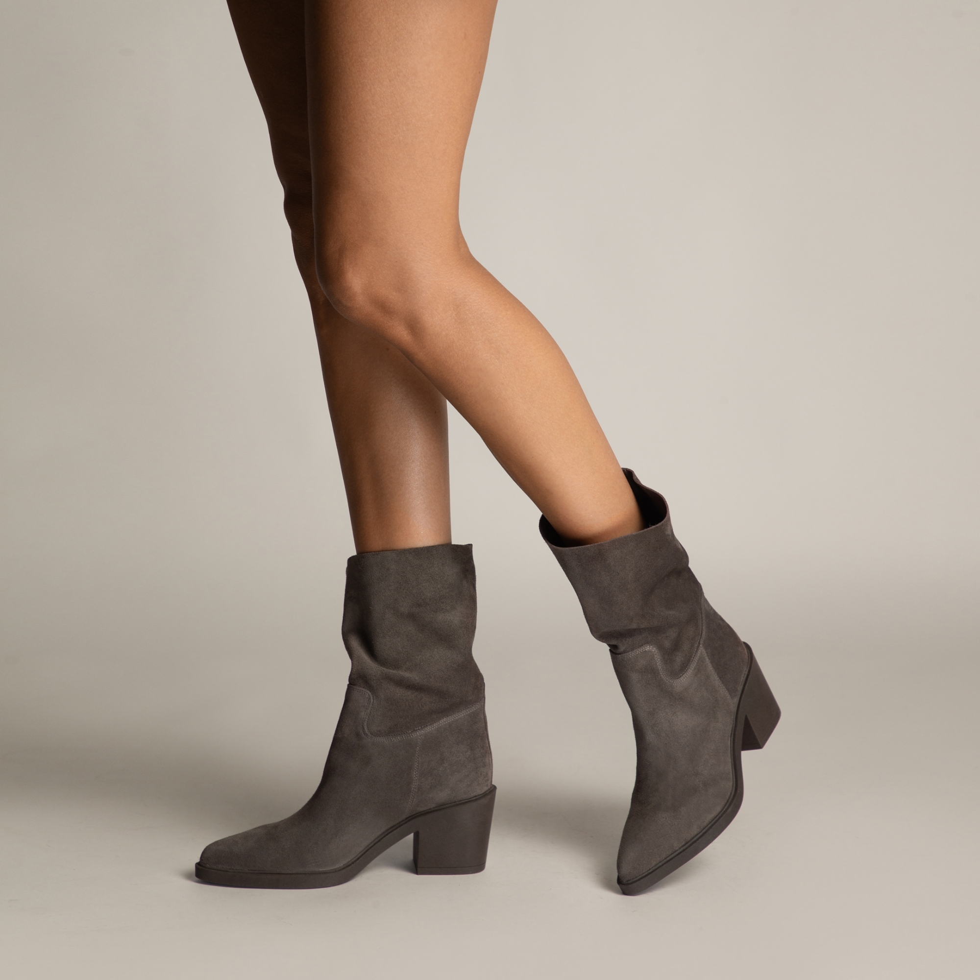 Women Suede Leather Boots 7950 Crosta Taupe