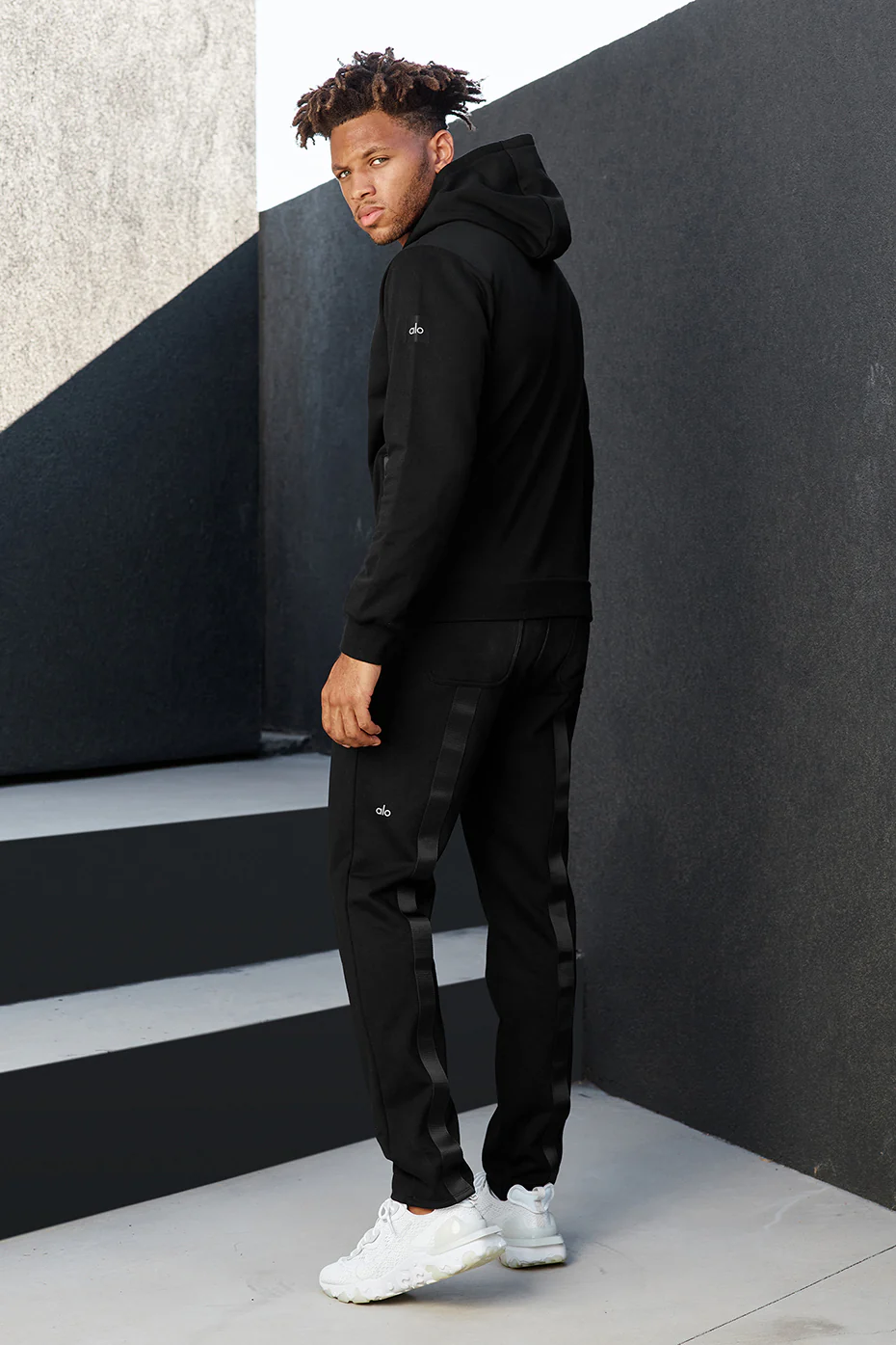 Nomadic Sweatpant - Black