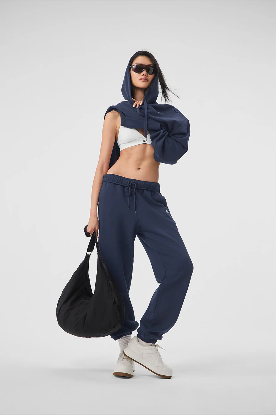 Accolade Sweatpant - Navy