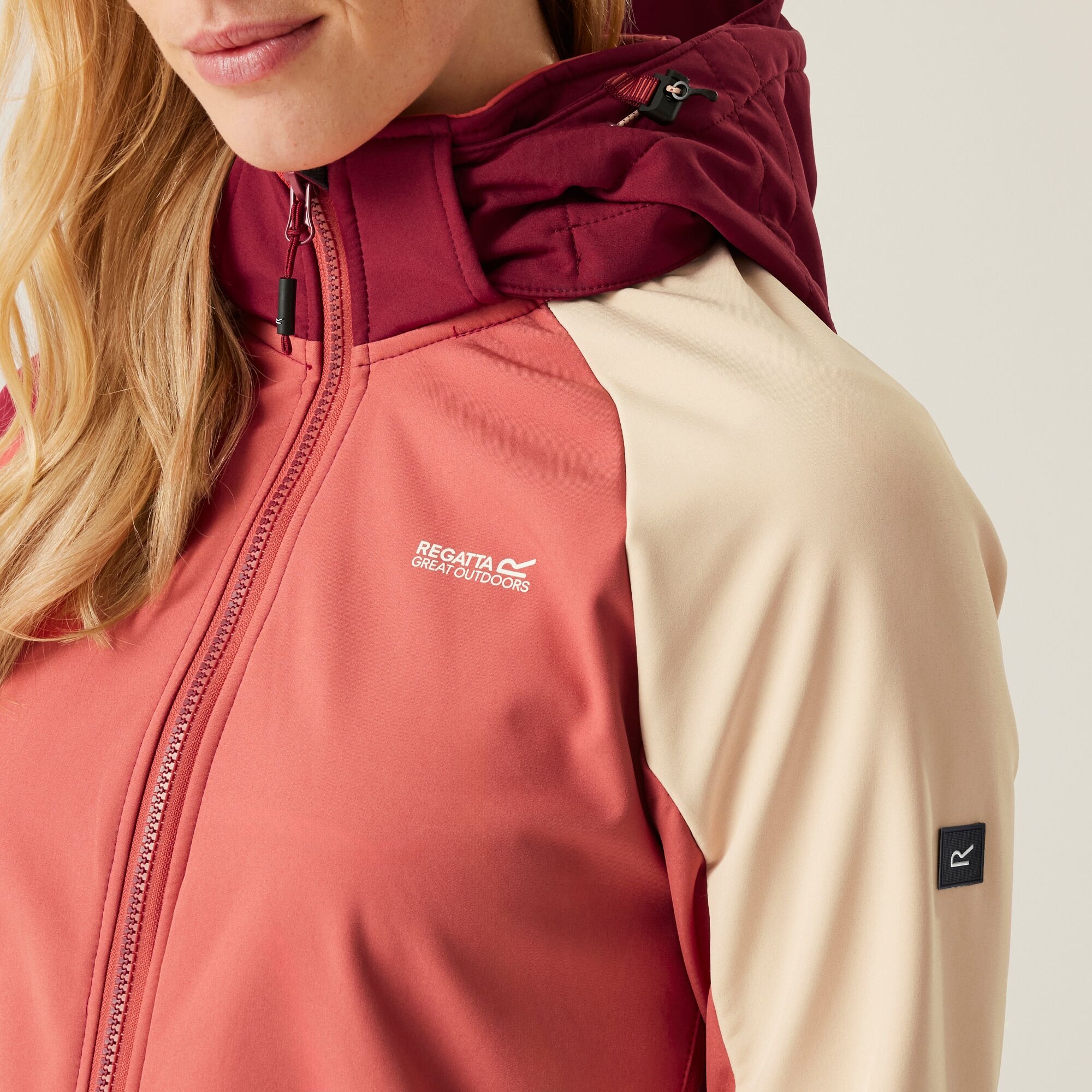Women's Desoto X Softshell Jacket | Rumba Red Mineral Red