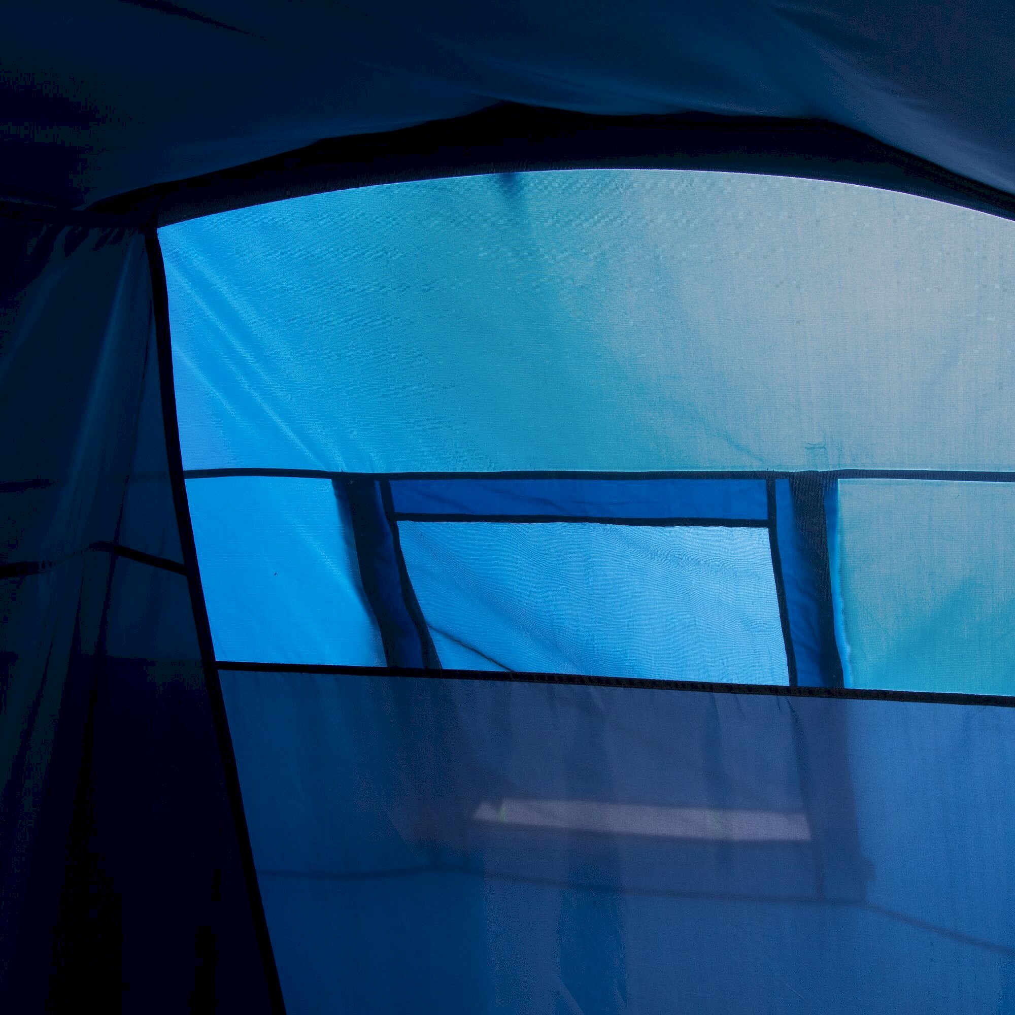 Kolima 5-Man Inflatable Family Tent | Laser Blue Ebony Grey