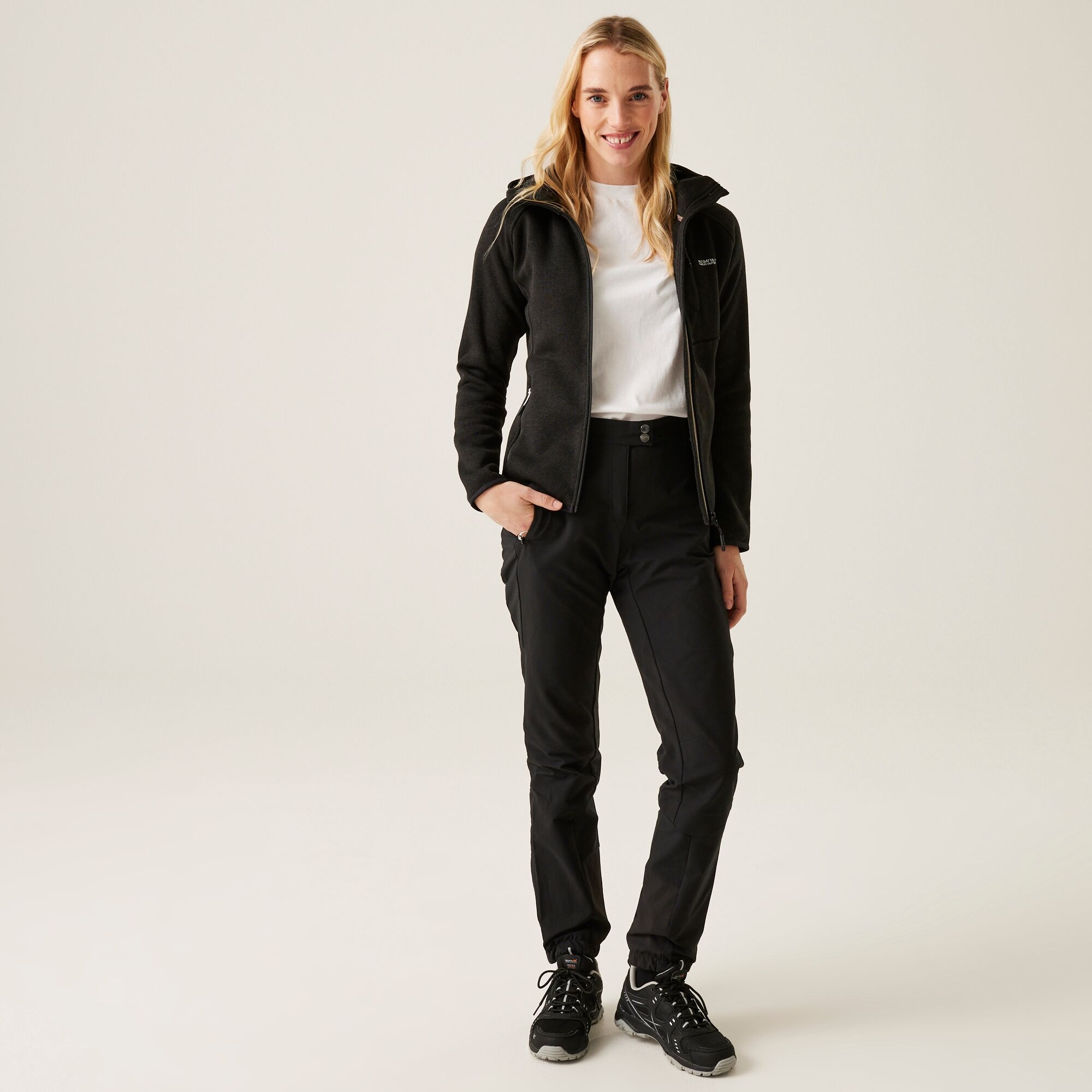 Women's Newhill Hooded Fleece | Black
