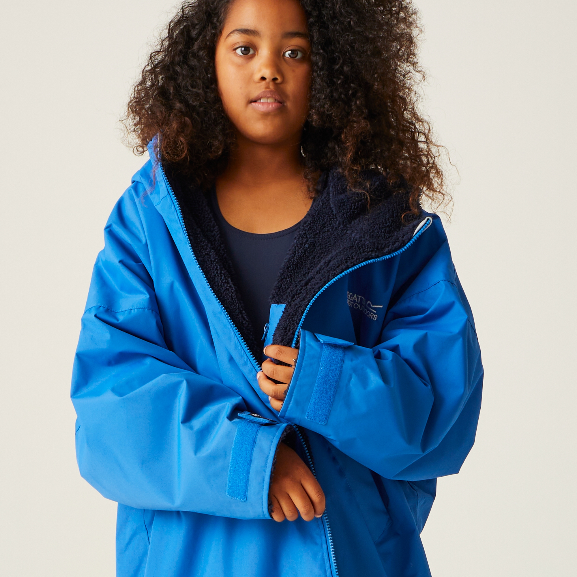 Junior Waterproof Changing Robe | Oxford Blue Navy